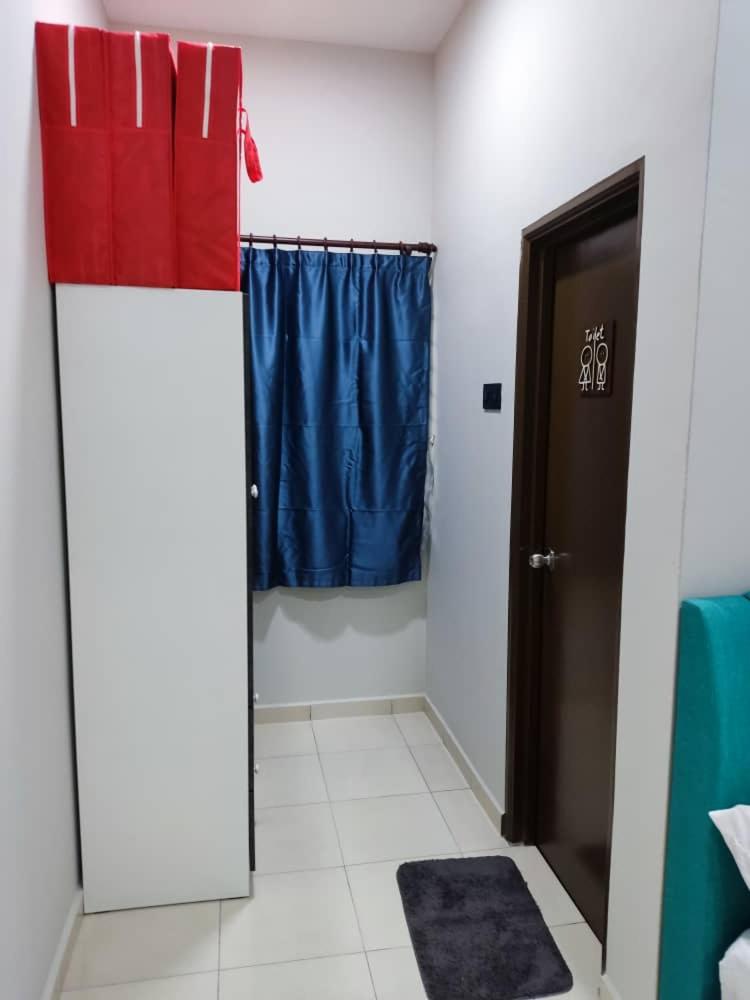Bahagia 137 Homestay with private pool photo 4