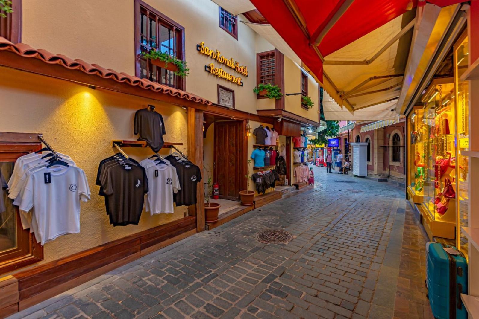 Sarı Konak
