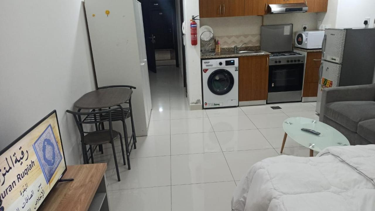 Budget Rental Studio Apartments in Dubai
