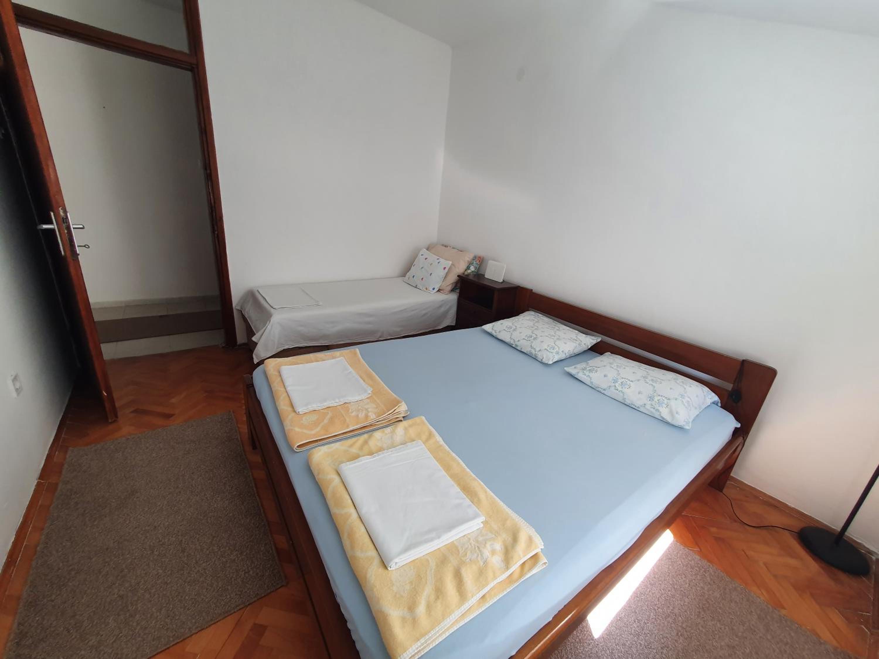 Lovely one bedroom apartment in heart of Budva view 4