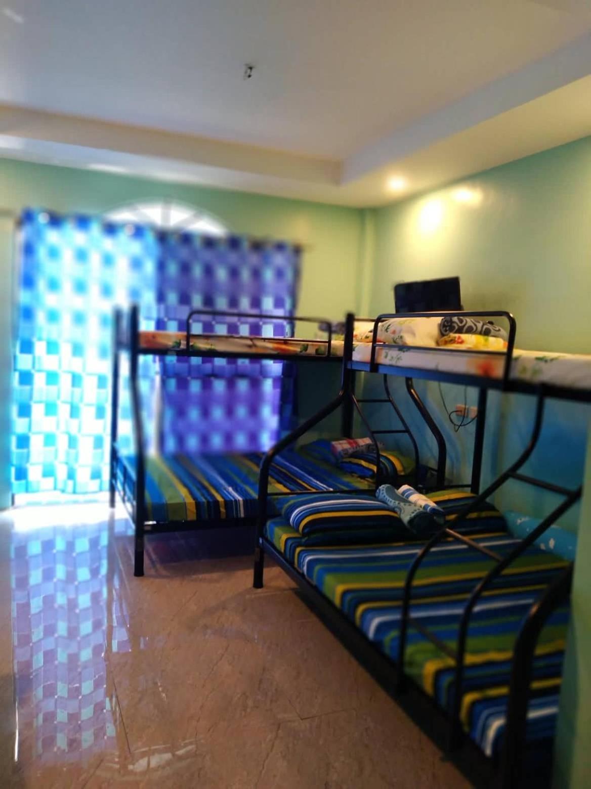 Azulea Lodging House Oslob, Oslob - 20
