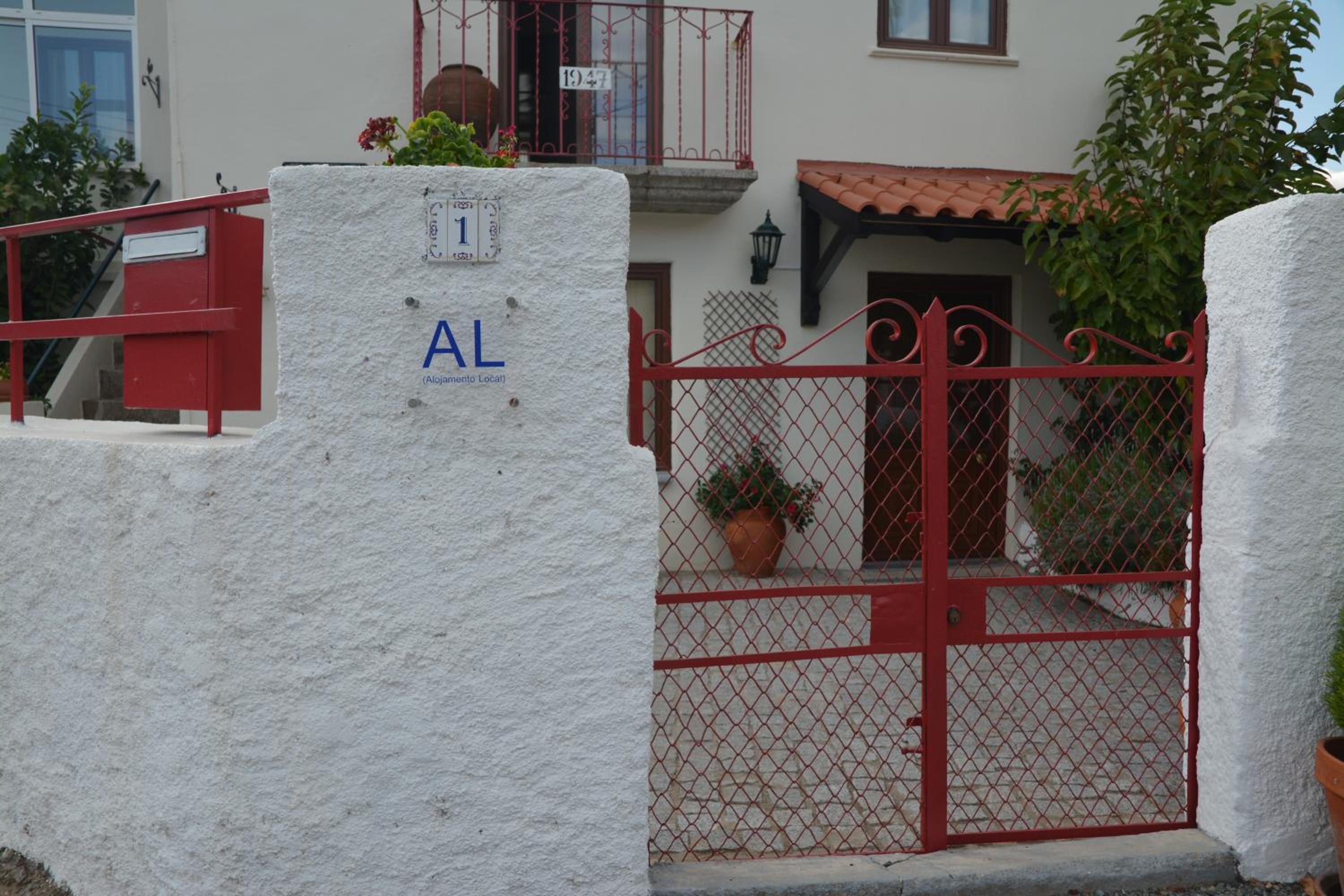 Casa do Alfaiate view 3