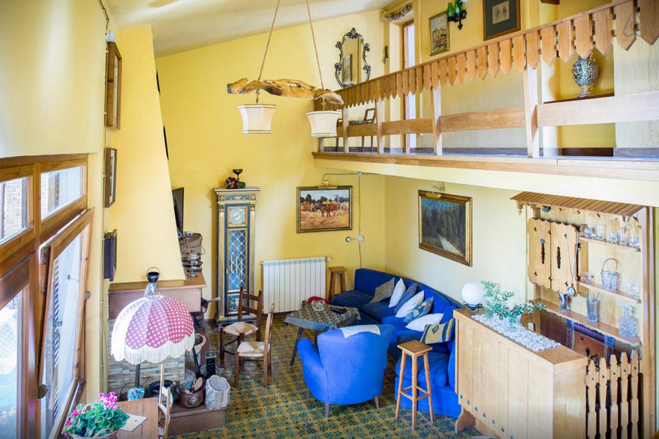 lounge