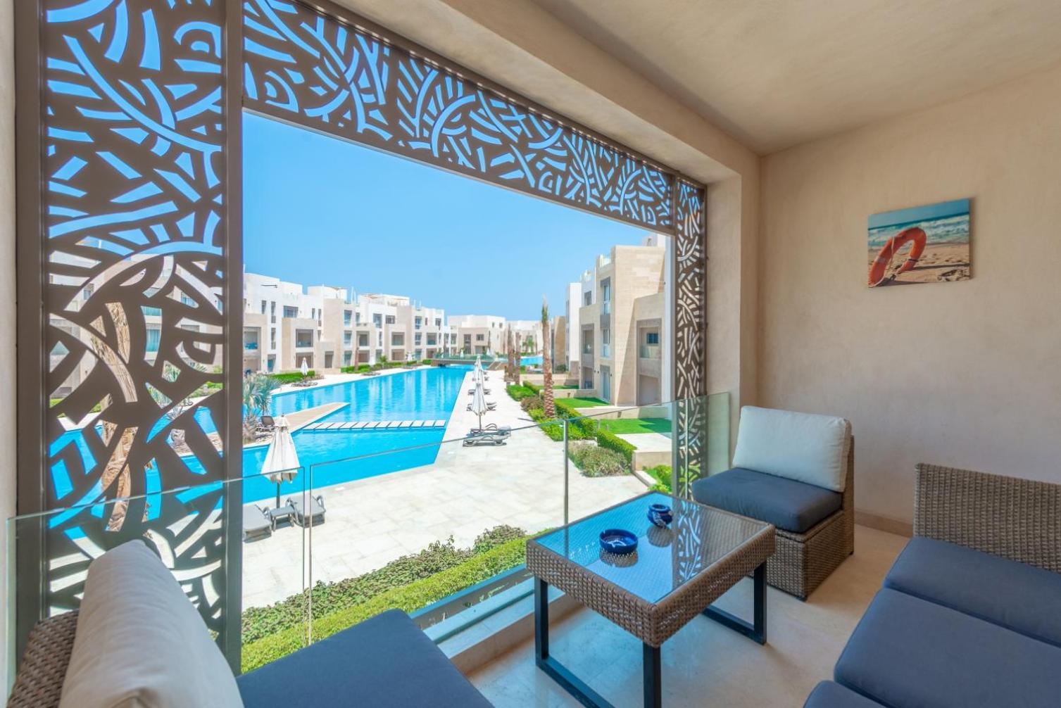 High Standard 2-Bedroom in Mangroovy Residence, Pool View & Beach