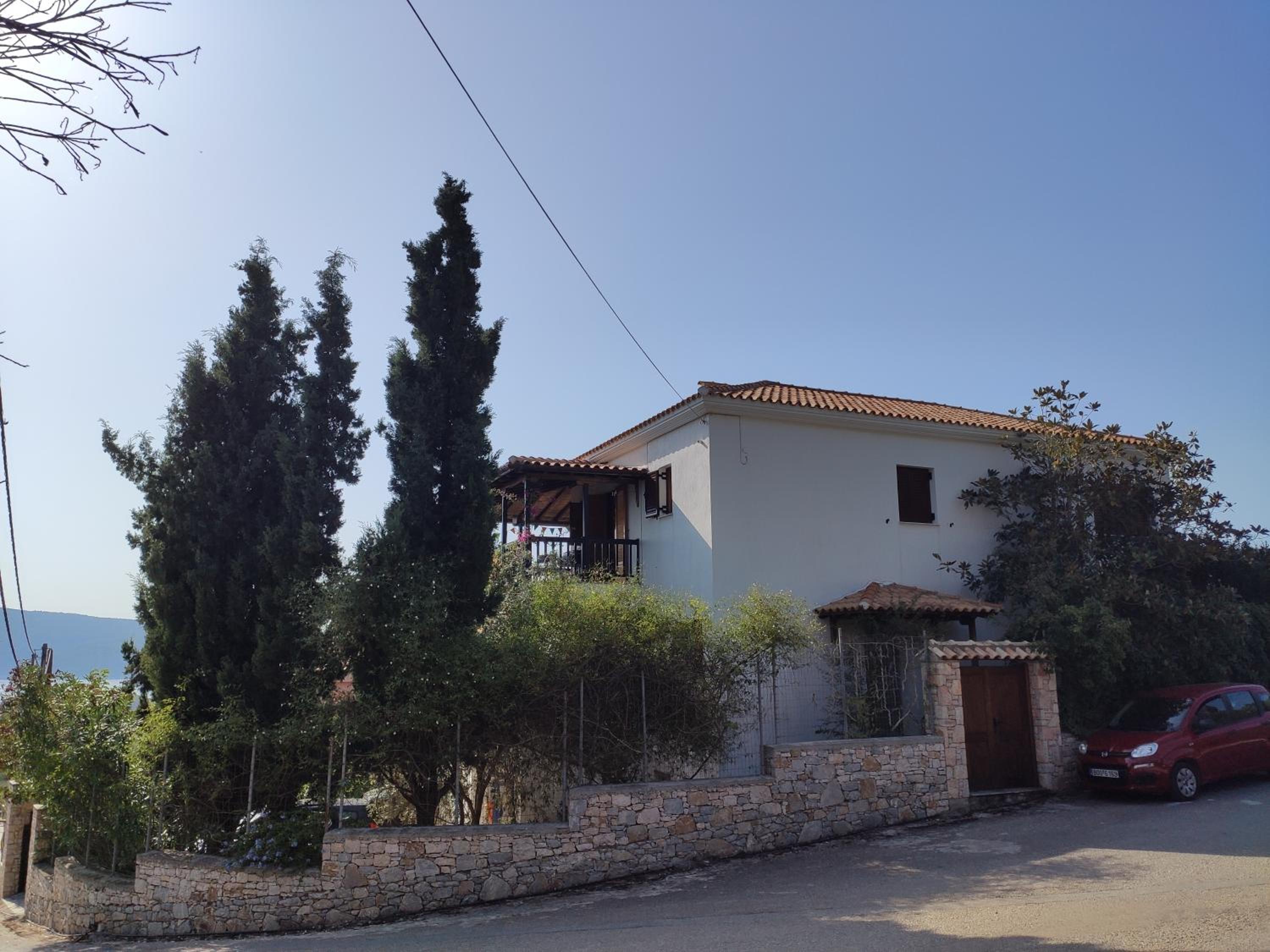 Chelidonia view 3
