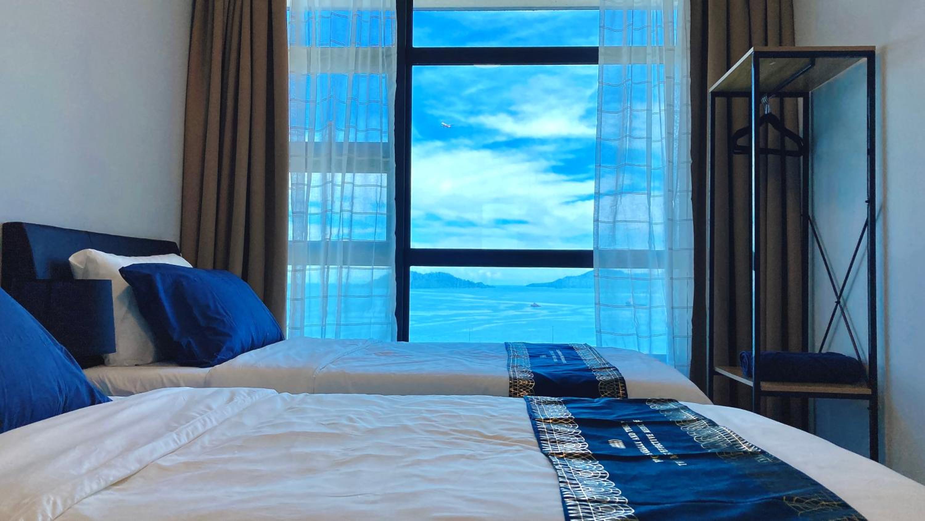 #2 Kids Love It! Fantastic Seaview with Infinite Pool, 5min to jetty,Pickleball-MangoHouse2 photo 5