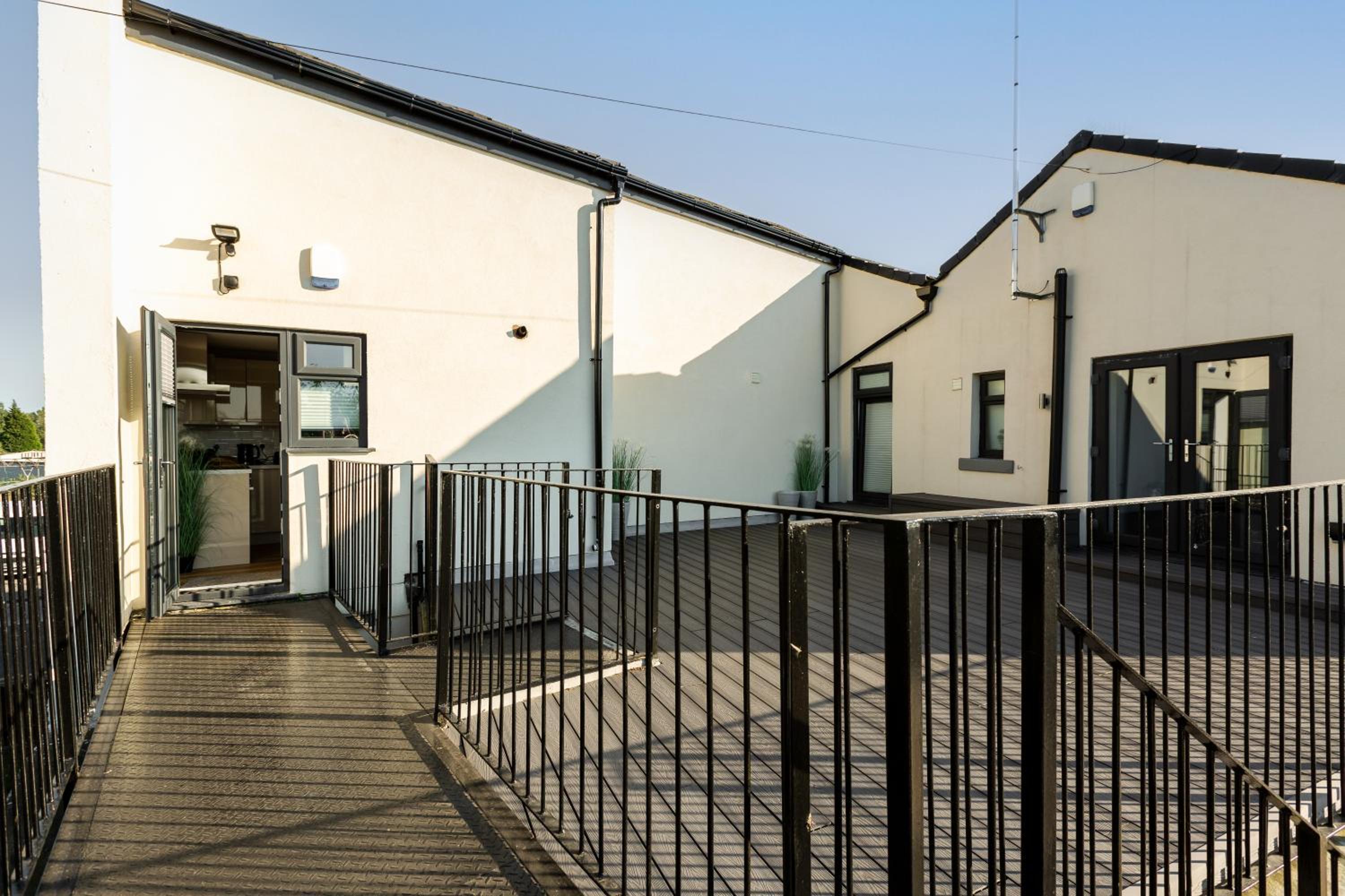 Photo 36