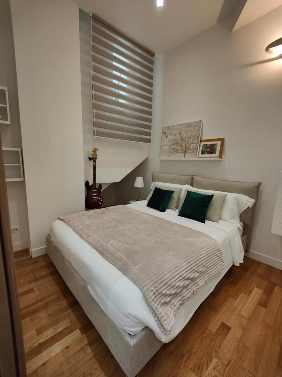 Golden Suite Apartments view 3