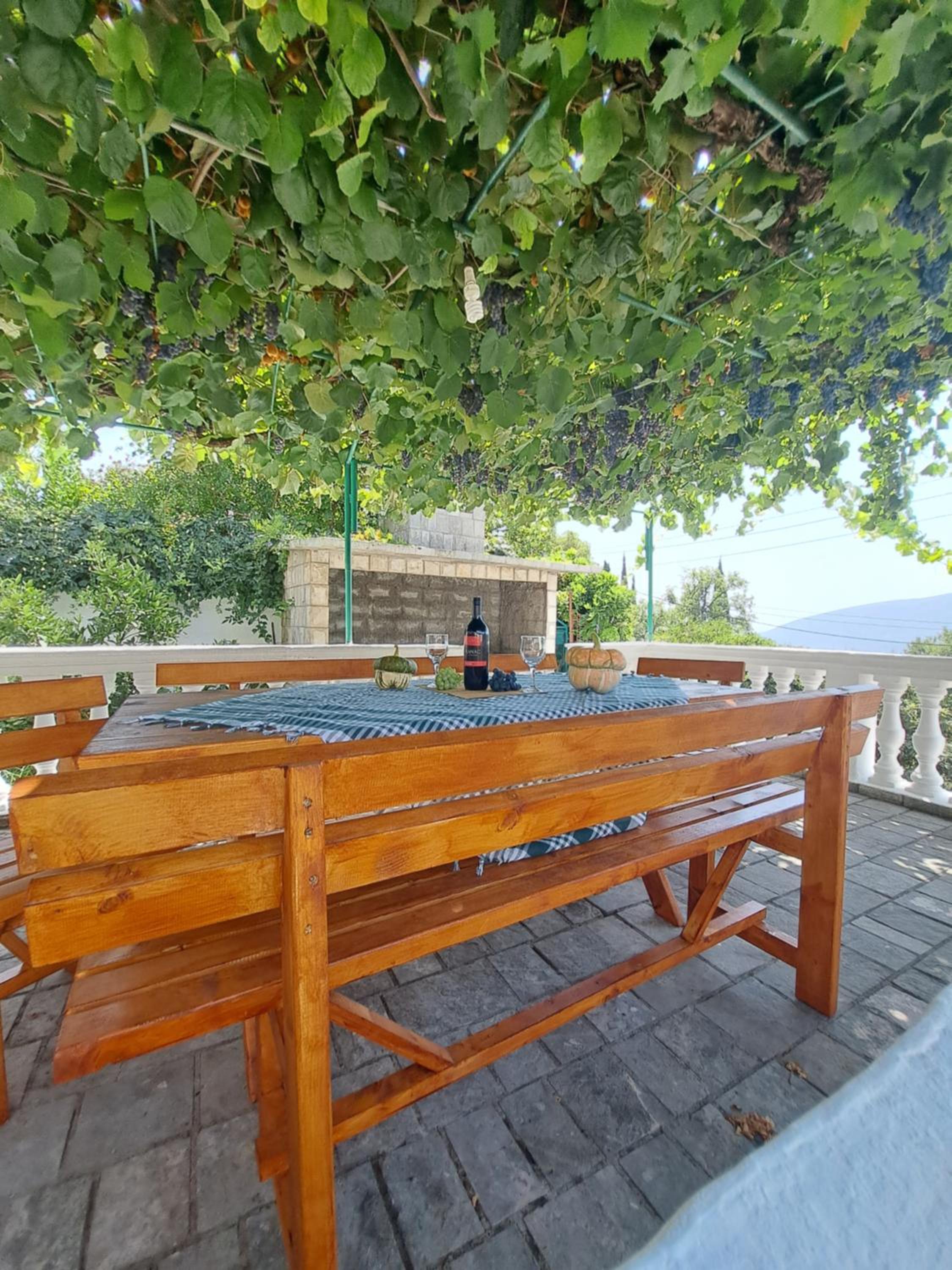 Villa Uros view 2