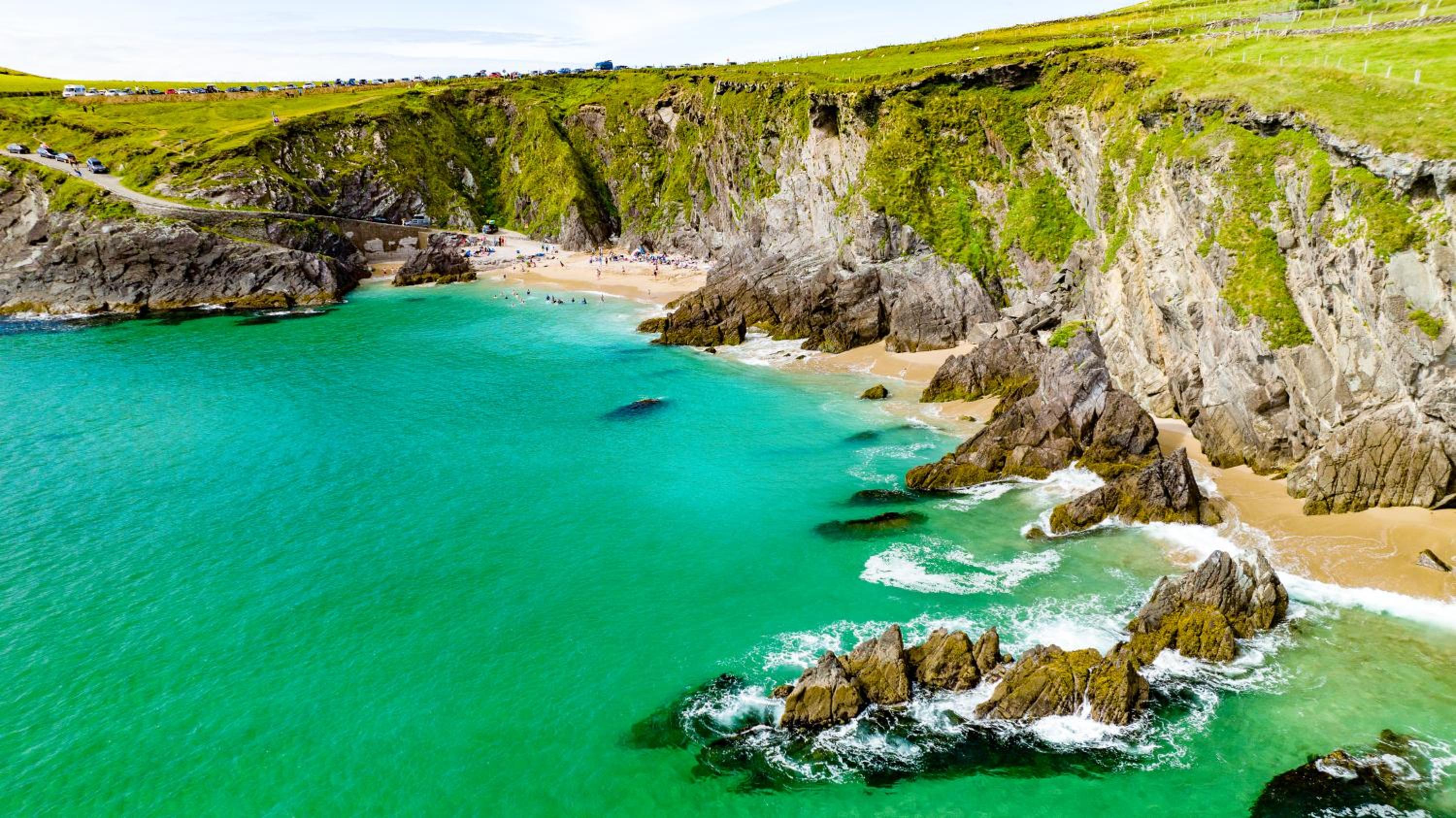 Dingle Harbour Cottages 3 Bed Sleeps 7 by Trident Holiday Homes view 2