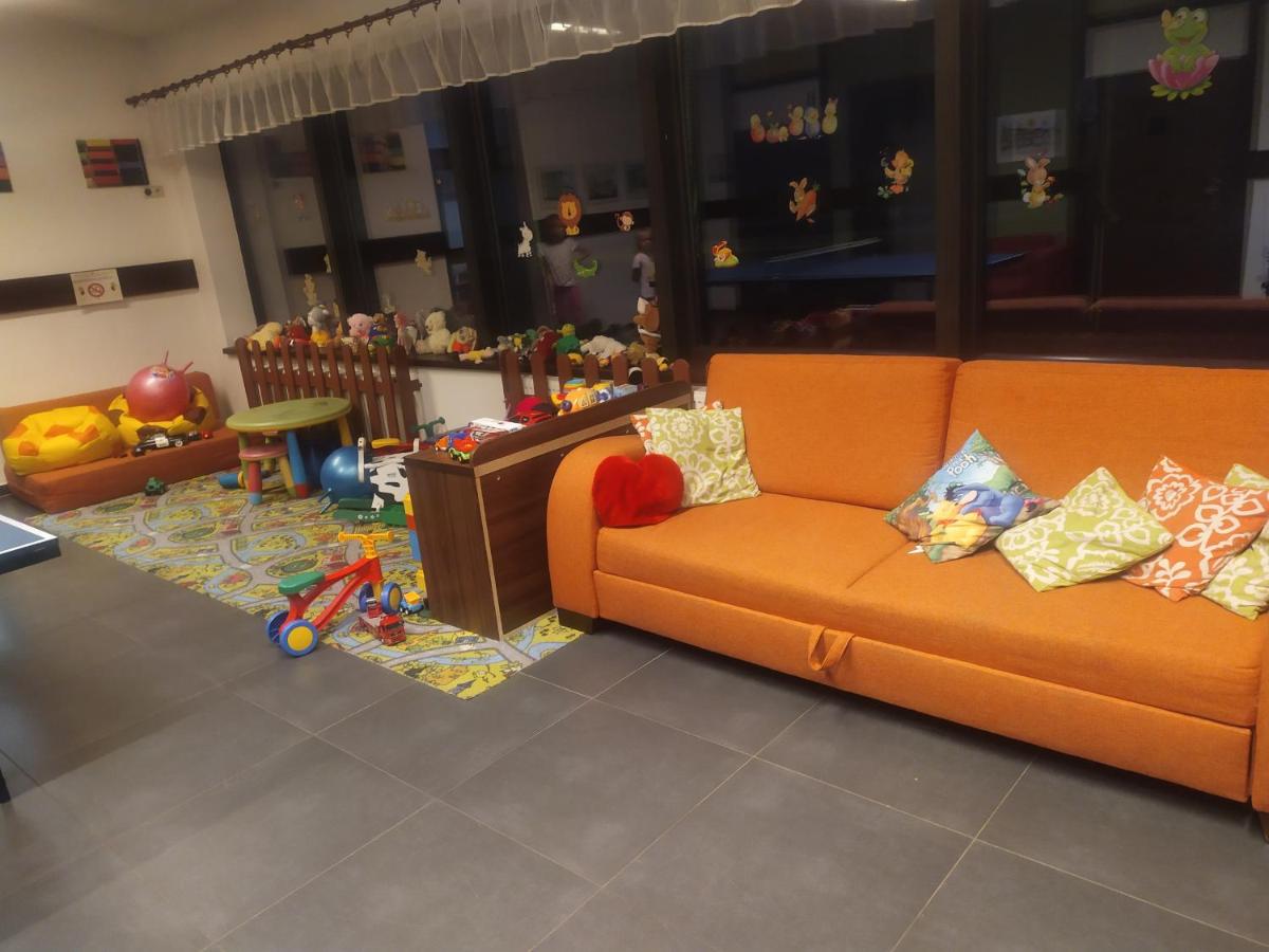 children's play area