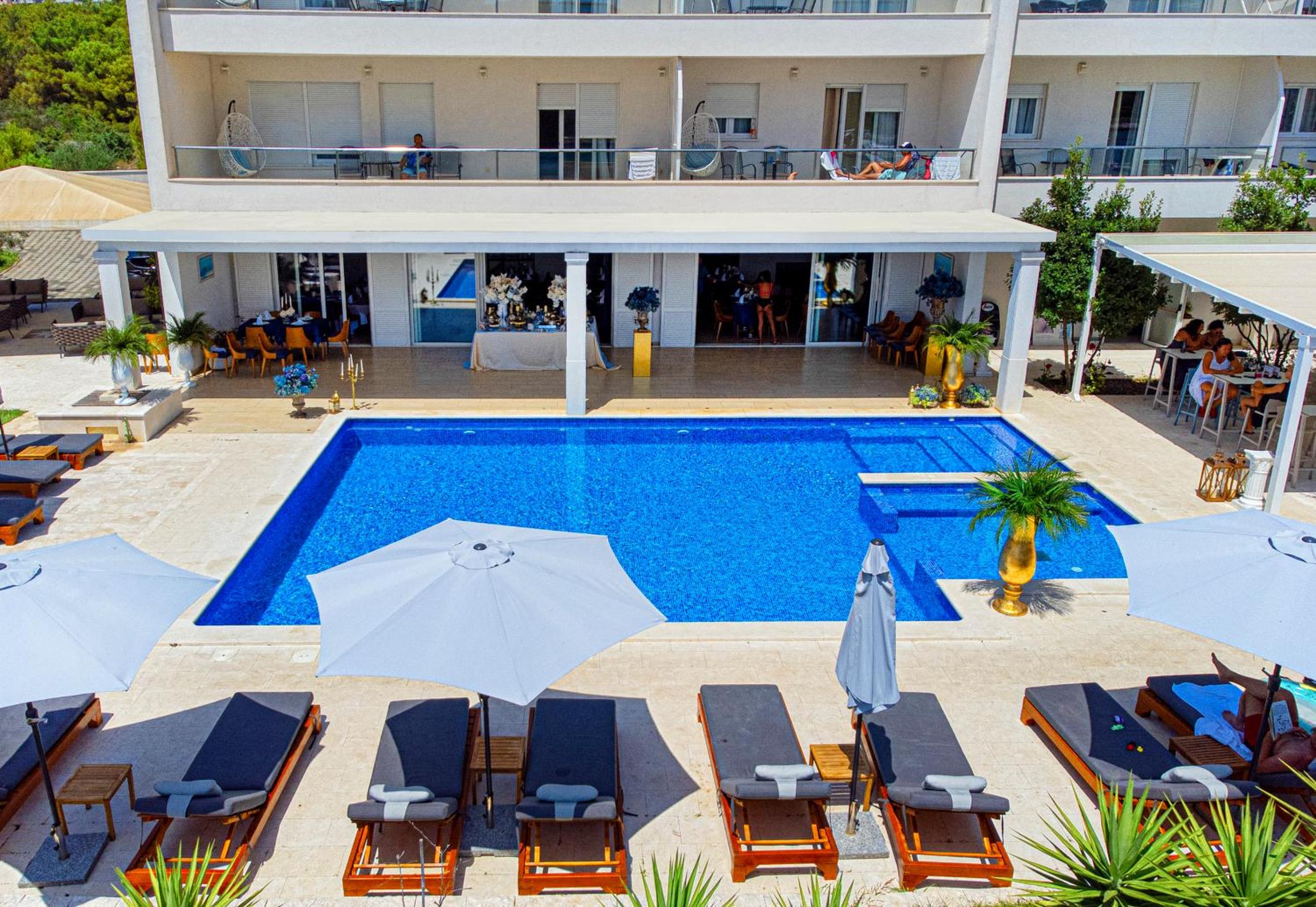Perla Resort