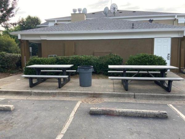 HomeTowne Studios by Red Roof Atlanta - Peachtree Corners view 2
