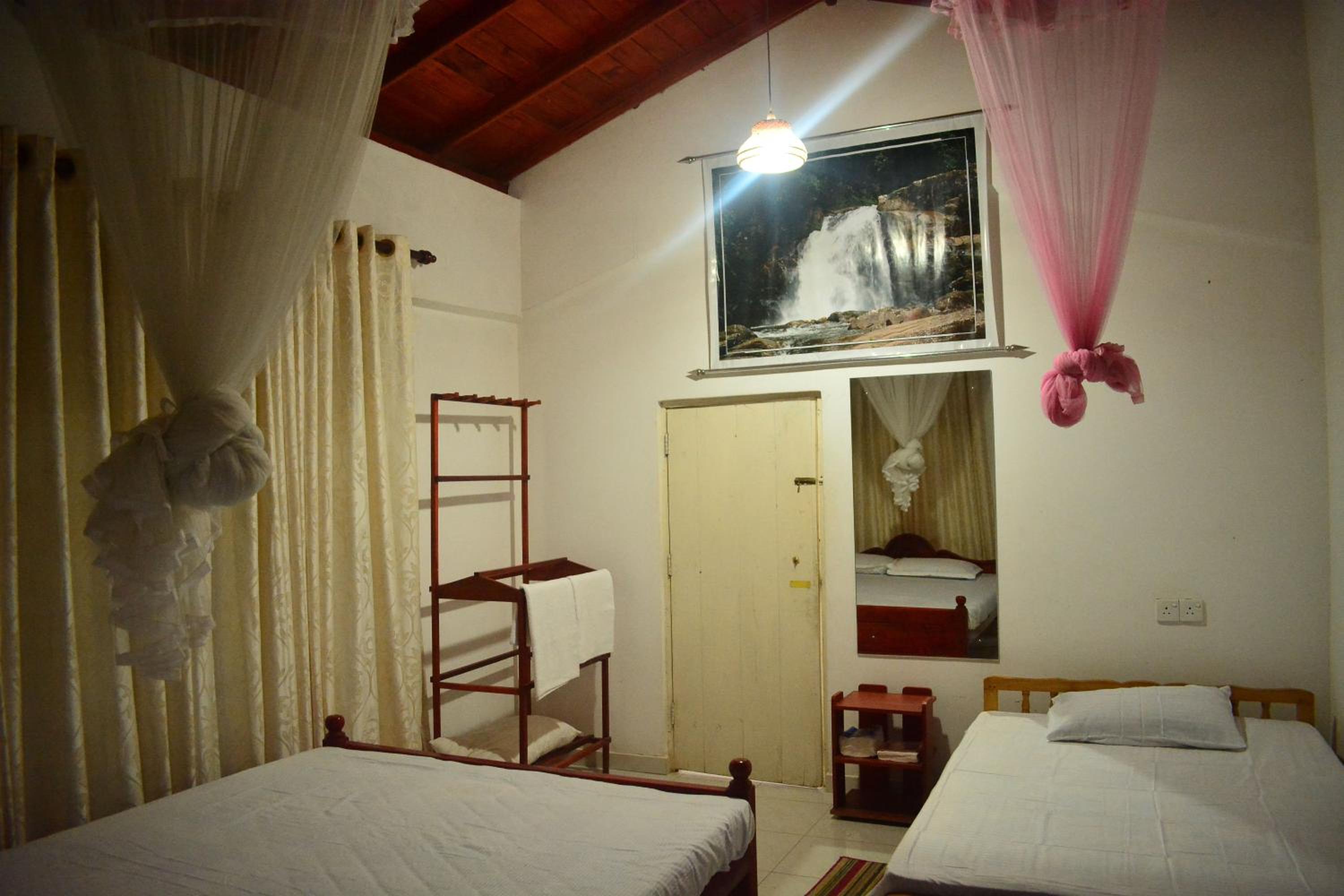 Sinharaja Rest