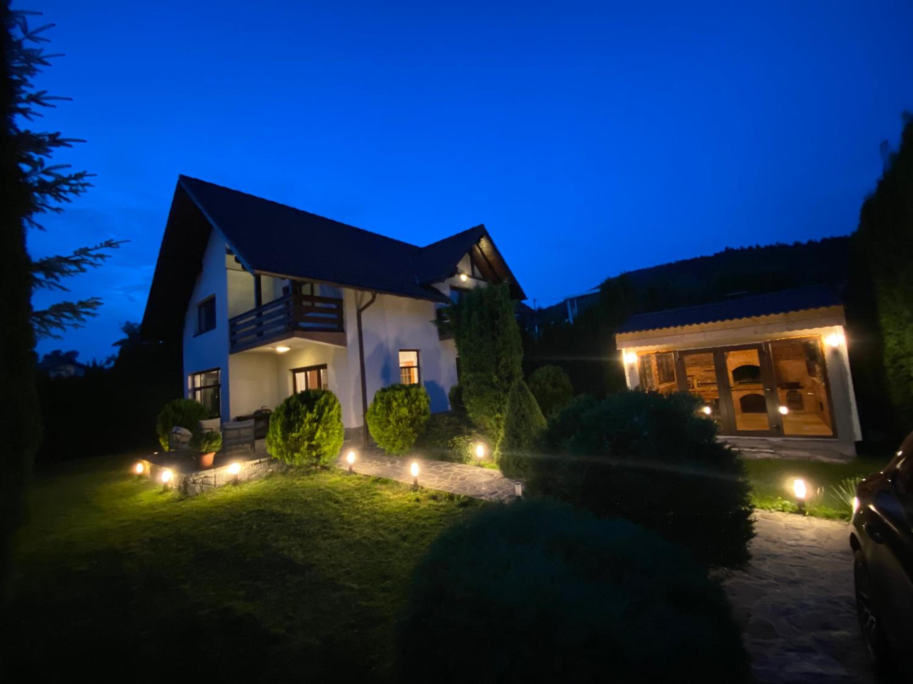 Jack Residence Busteni view 2