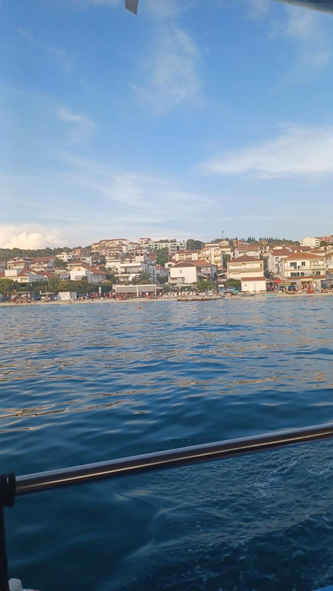 Apartmani Island view 4