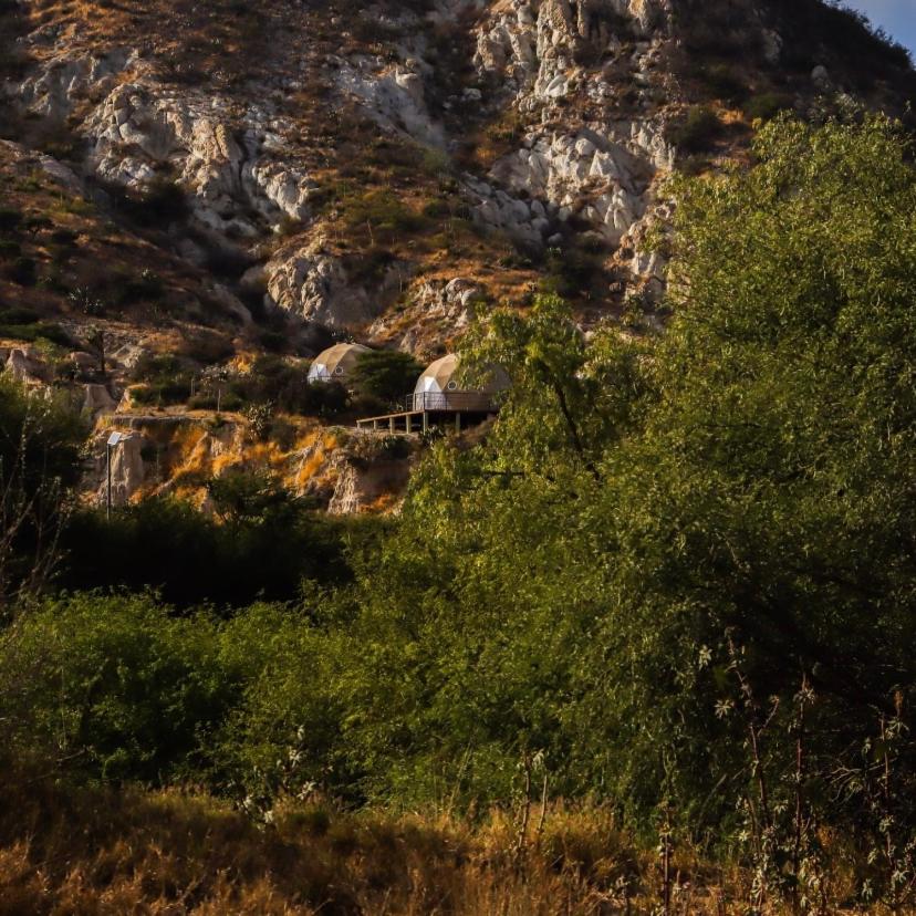 Cool Glamping Bernal view 4