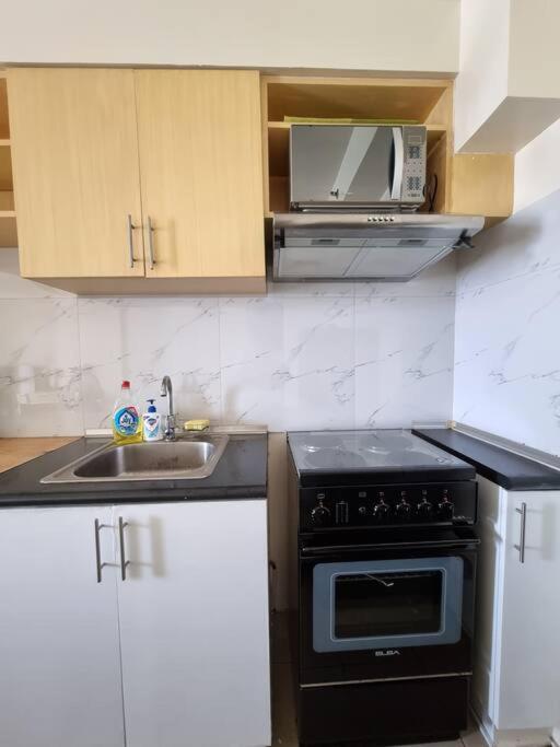 One Bedroom Condo in Makati view 2