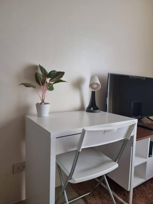 One Bedroom Condo in Makati view 5