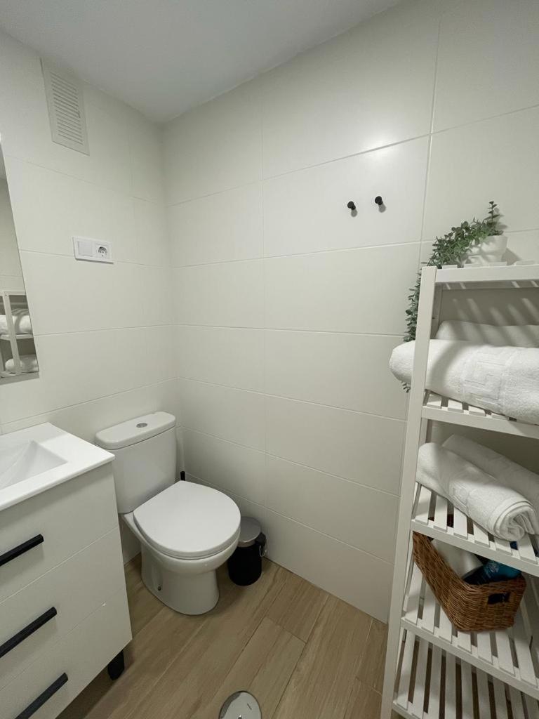 Benalbeach Smart Suite