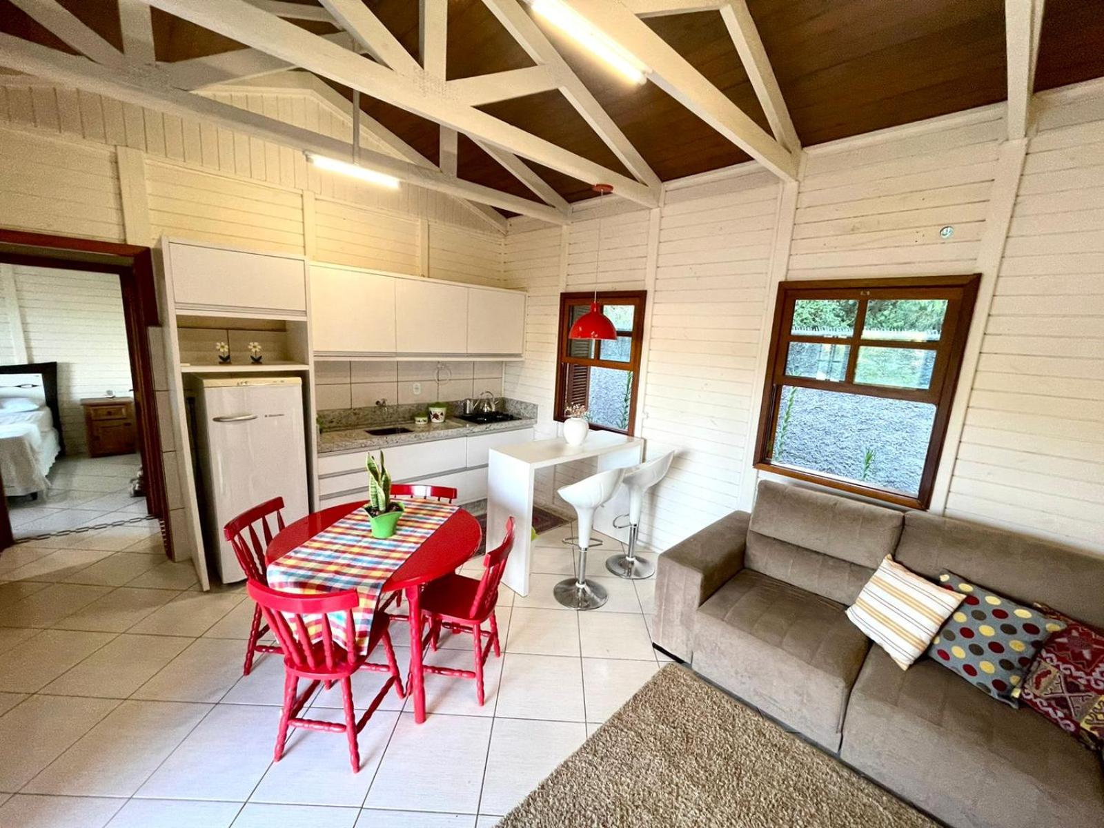 Cabana com piscina - 5 min a pé da praia - Porto Belo