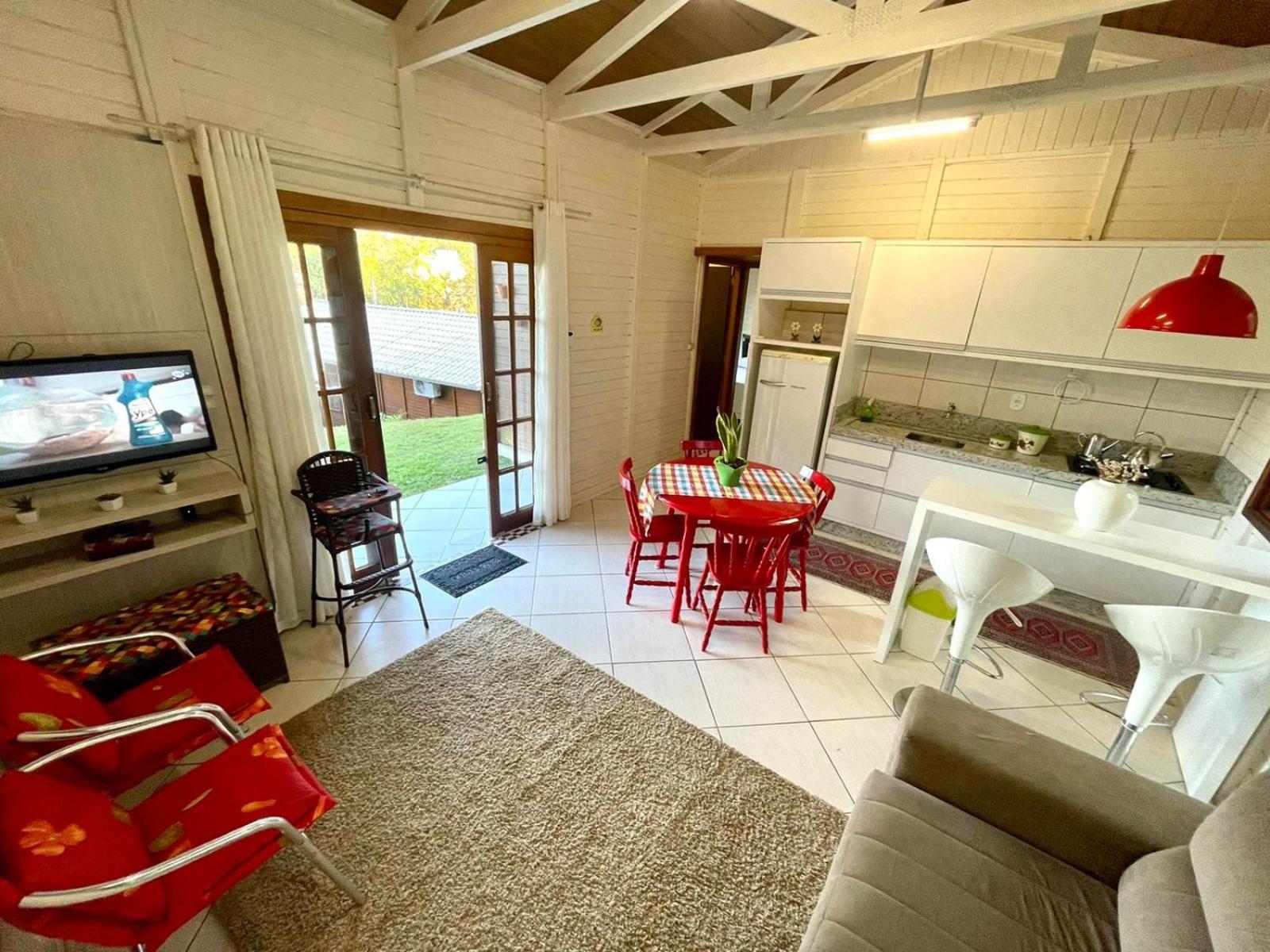 Cabana com piscina - 5 min a pé da praia - Porto Belo