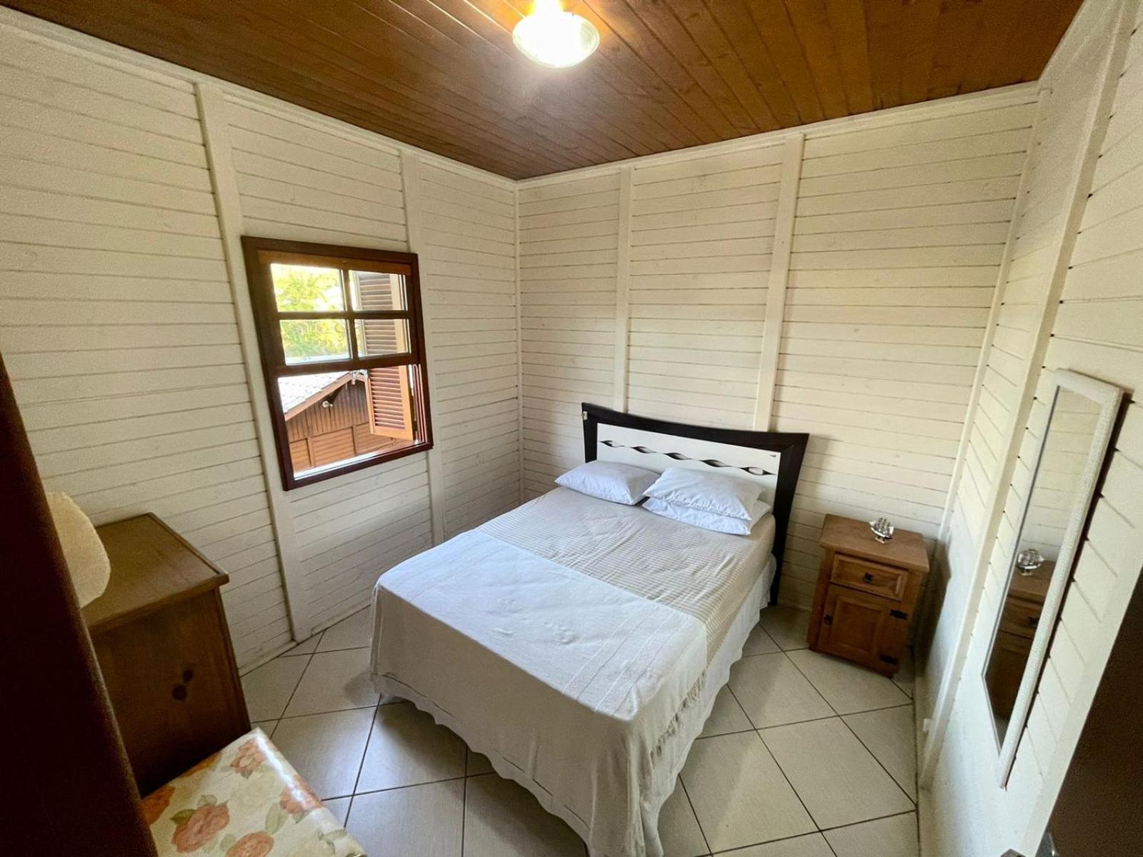 Cabana com piscina - 5 min a pé da praia - Porto Belo
