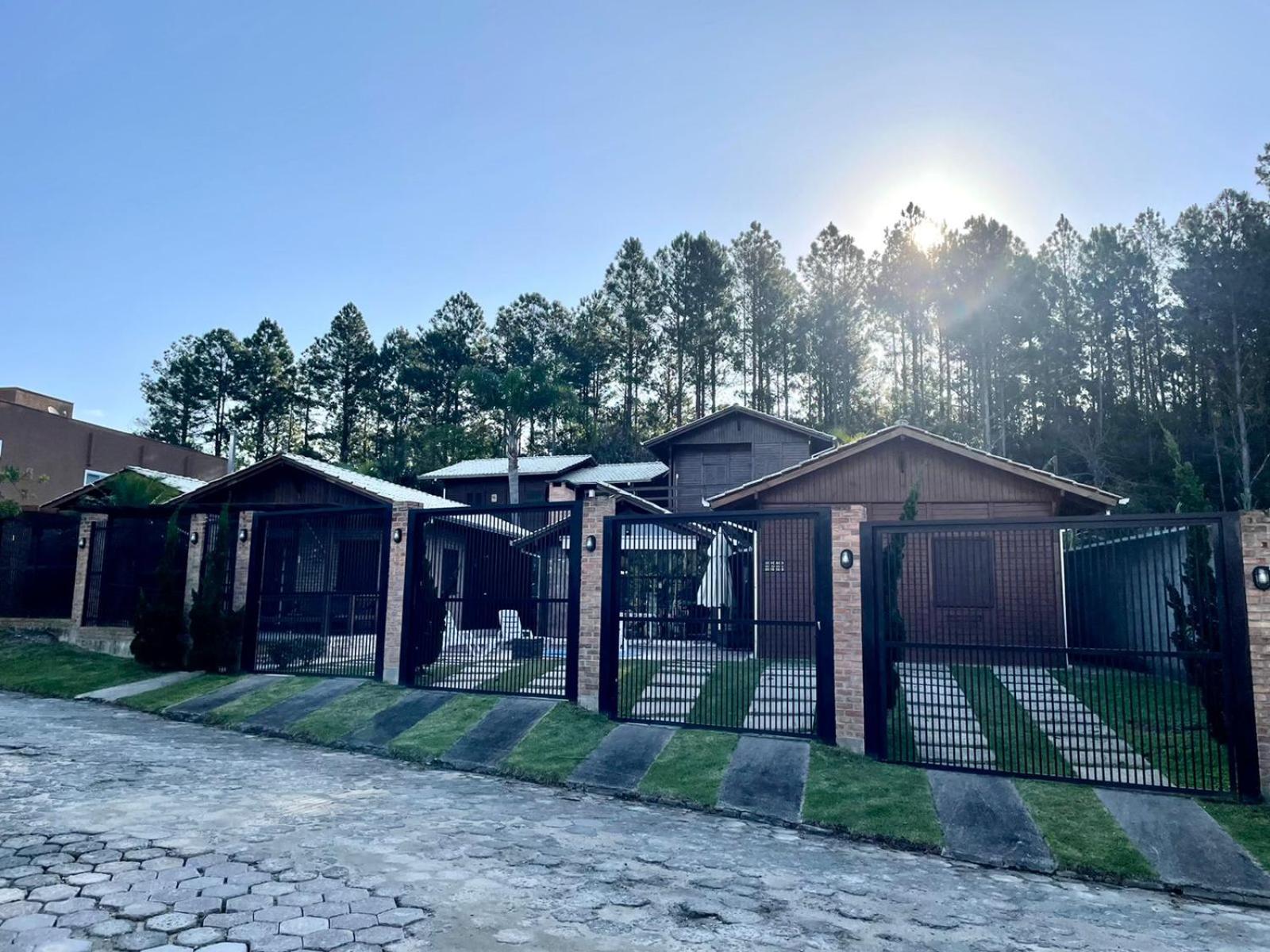 Cabana com piscina - 5 min a pé da praia - Porto Belo
