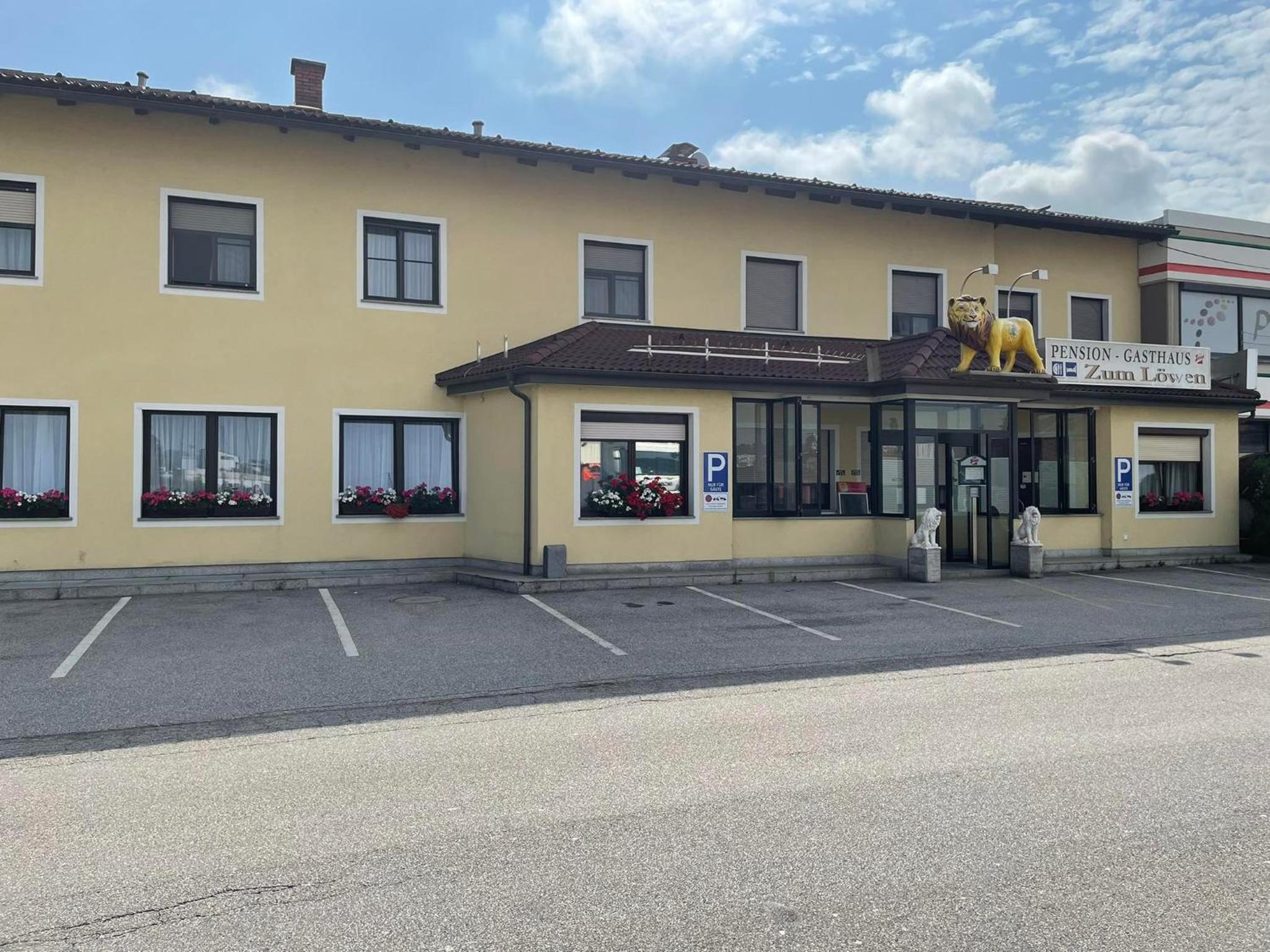 Gasthaus-Pension zum Löwen