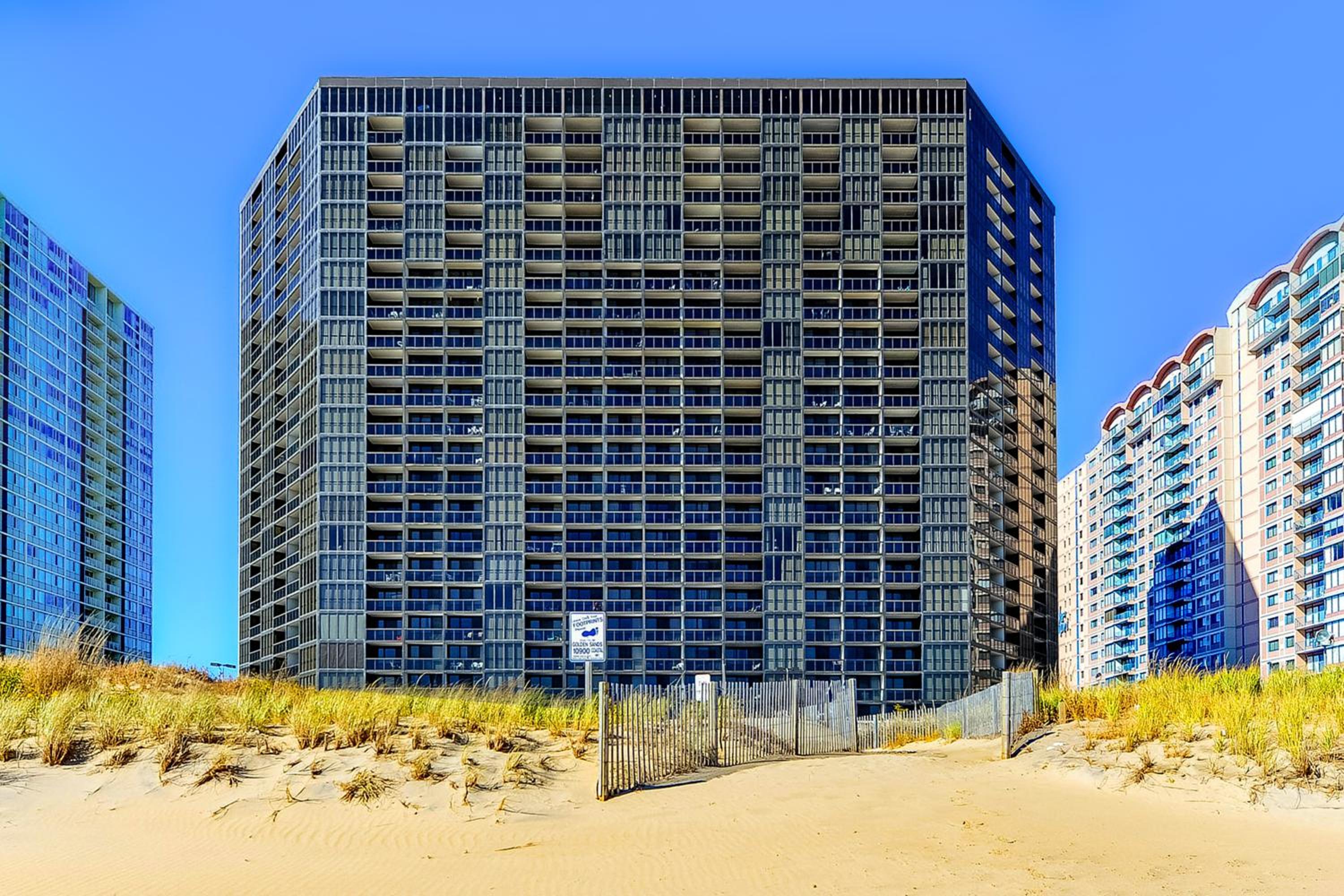 Golden Sands 1316