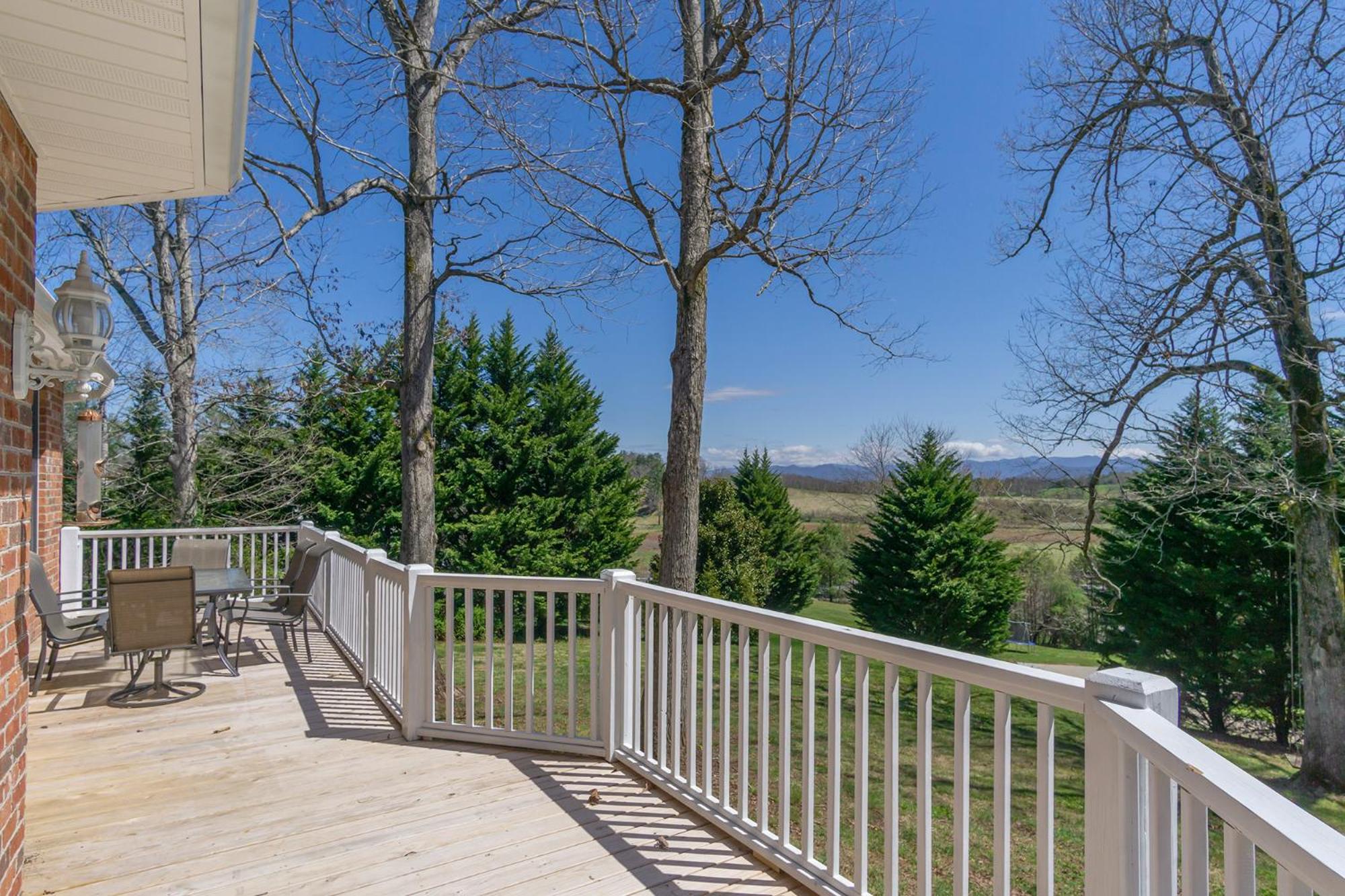 15 Minutes to Asheville! Spacious 7BR Luxury Home | Pool | Hot Tub | Game Room view 5