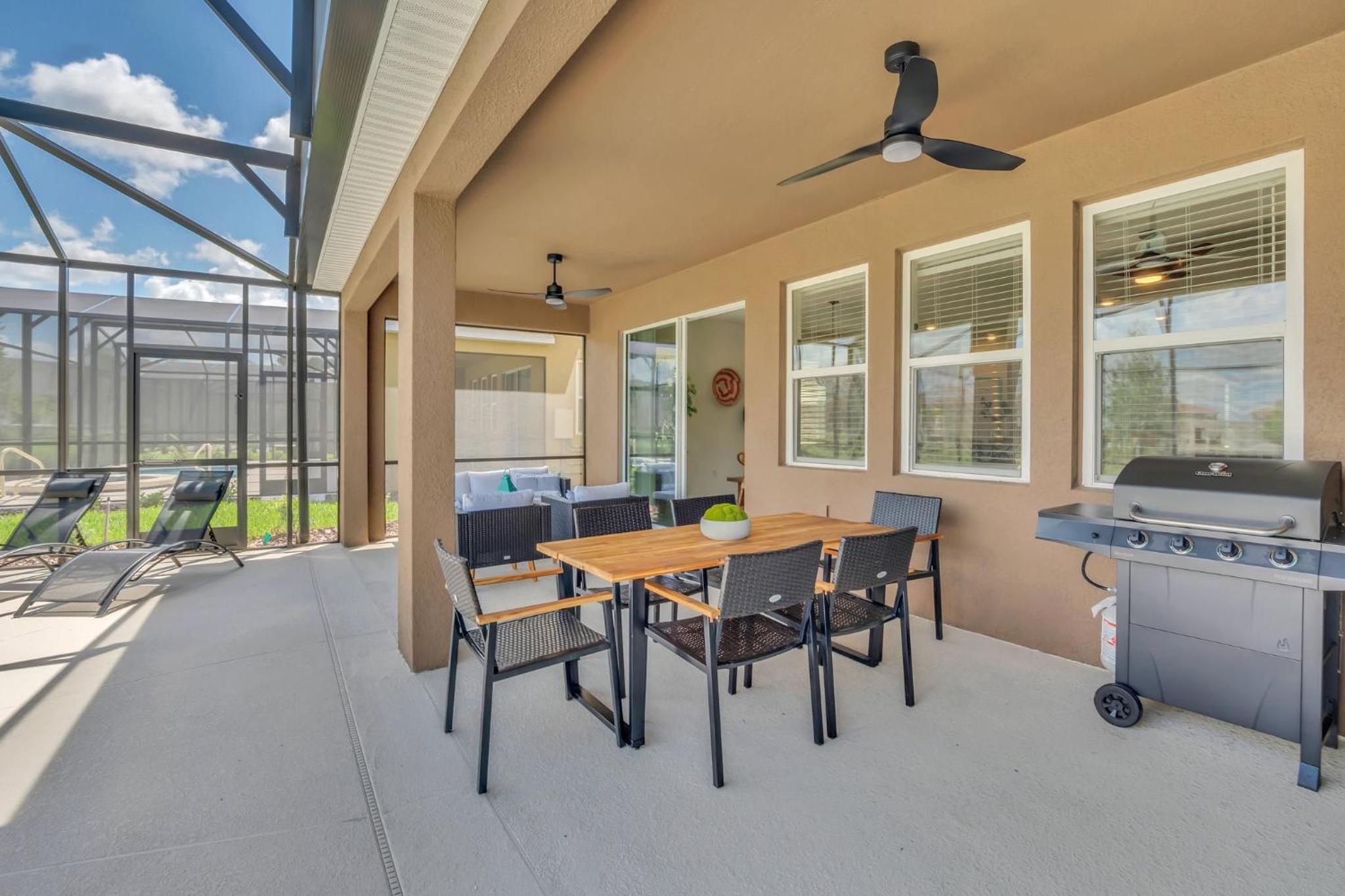 Pool Spa 6BR villa Solterra Resort Near Disney! view 4