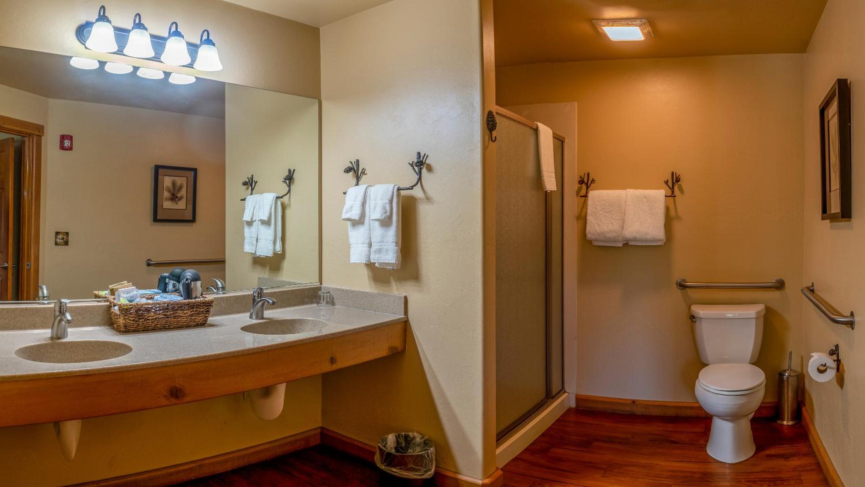 Ashland Vacations - Callahan's Mountain Lodge - Property Image 46