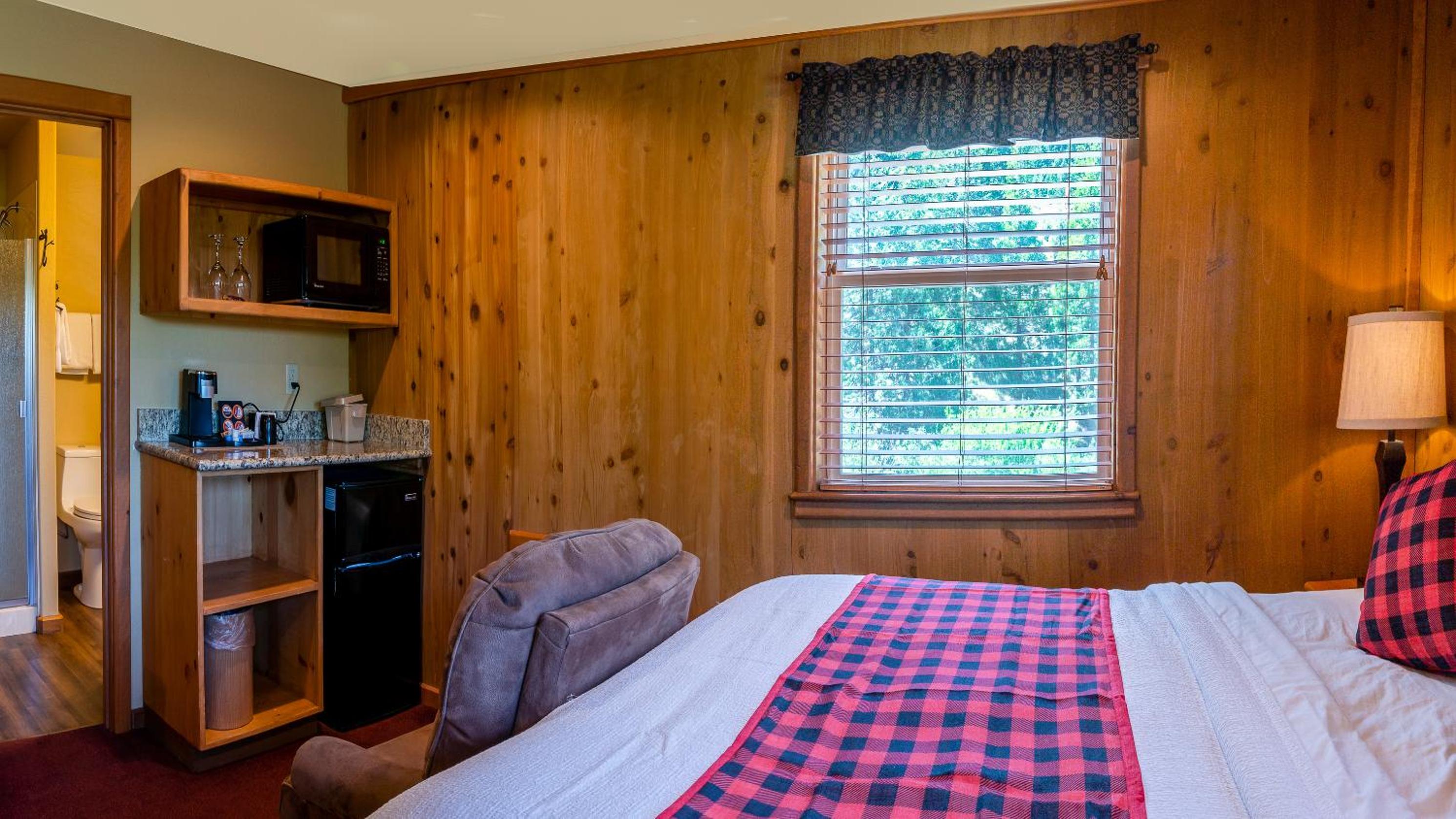 Ashland Vacations - Callahan's Mountain Lodge - Property Image 59