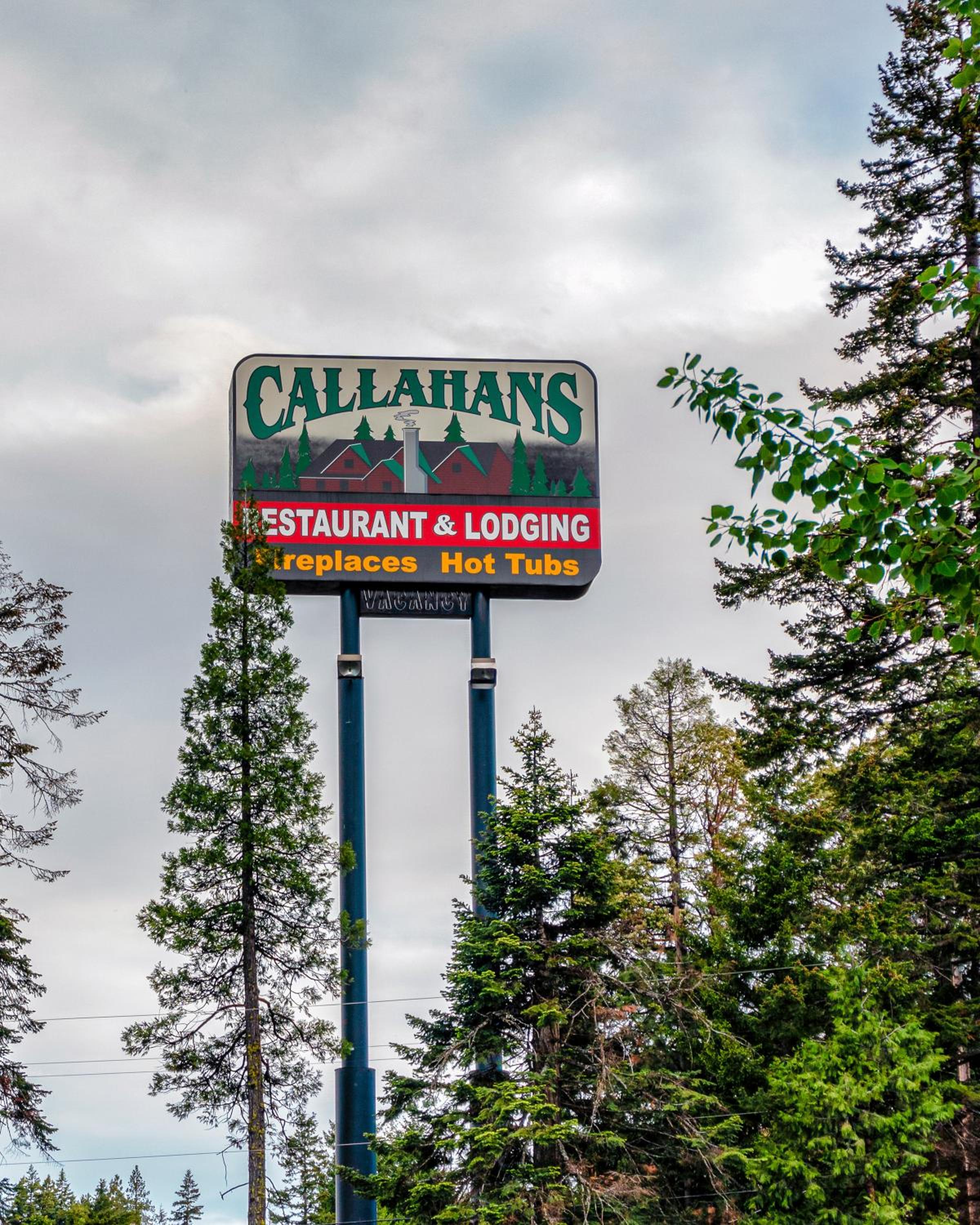 Ashland Vacations - Callahan's Mountain Lodge - Property Image 38