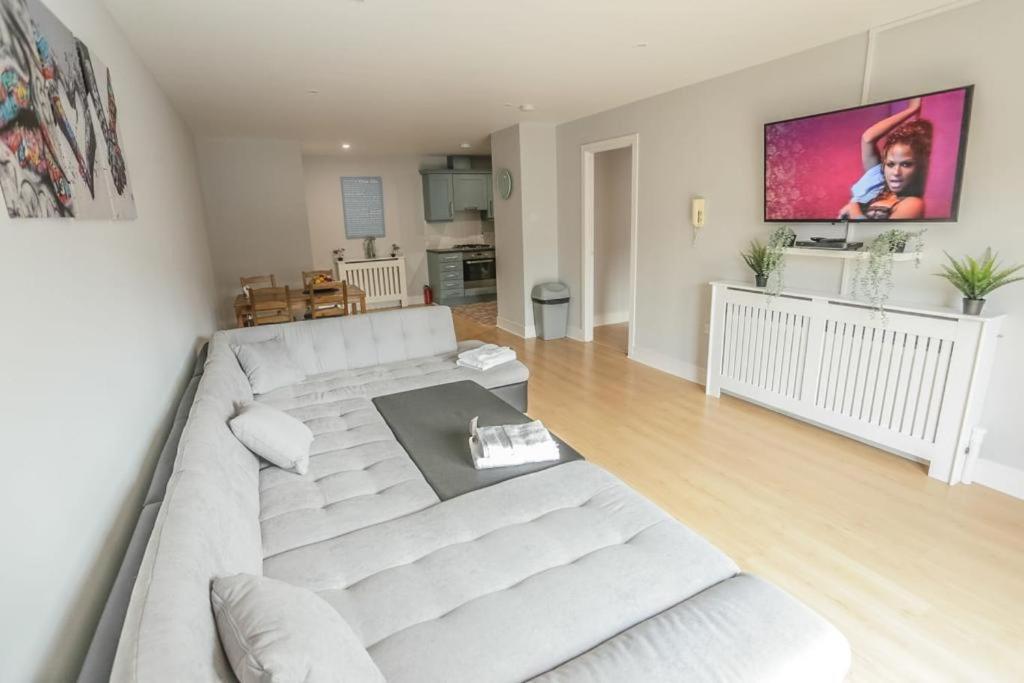 Diamond Apartment