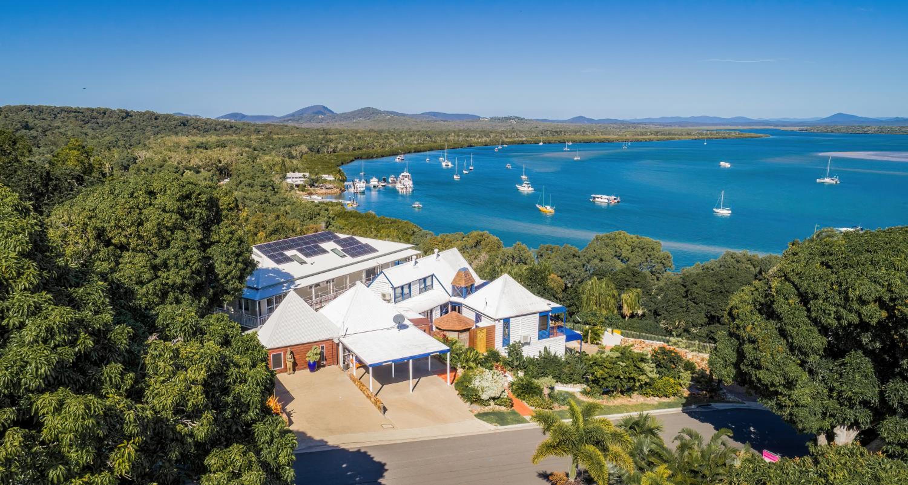 1770 Sovereign Lodge Retreat