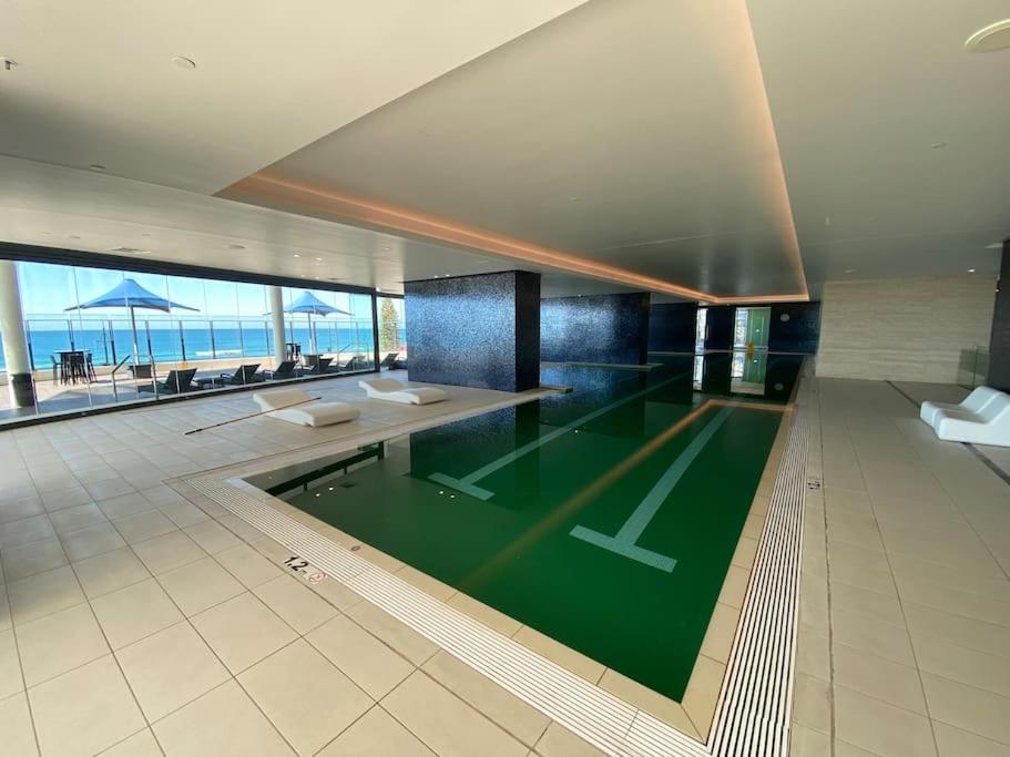 Beachfront Luxury in Soul Surfers Paradise 9th