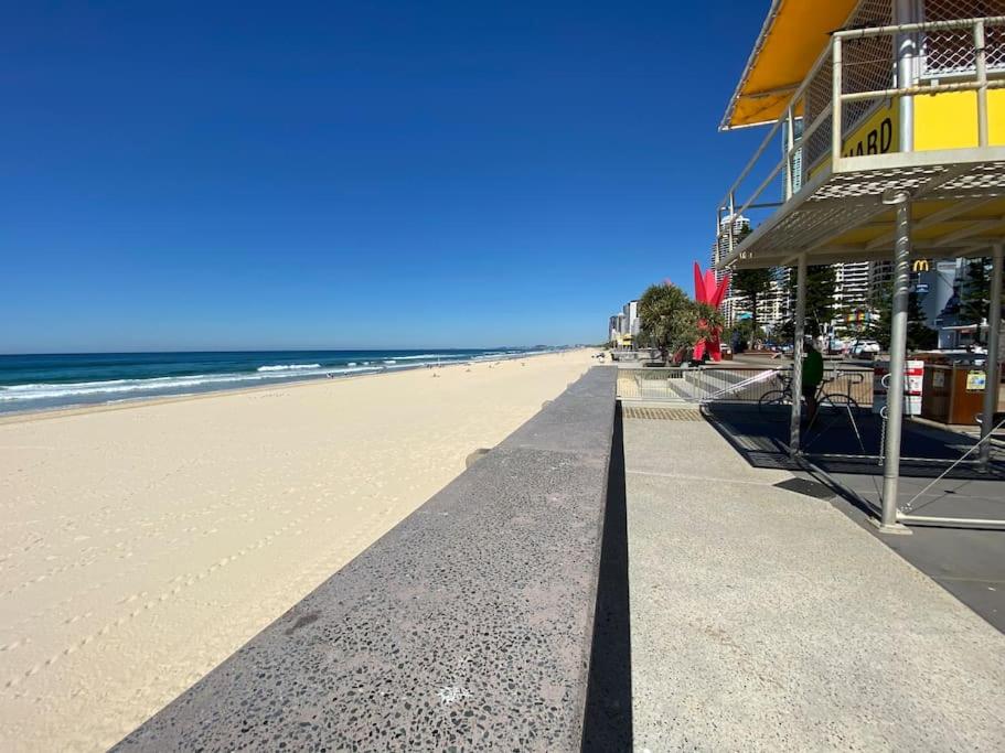 Beachfront Luxury in Soul Surfers Paradise 9th