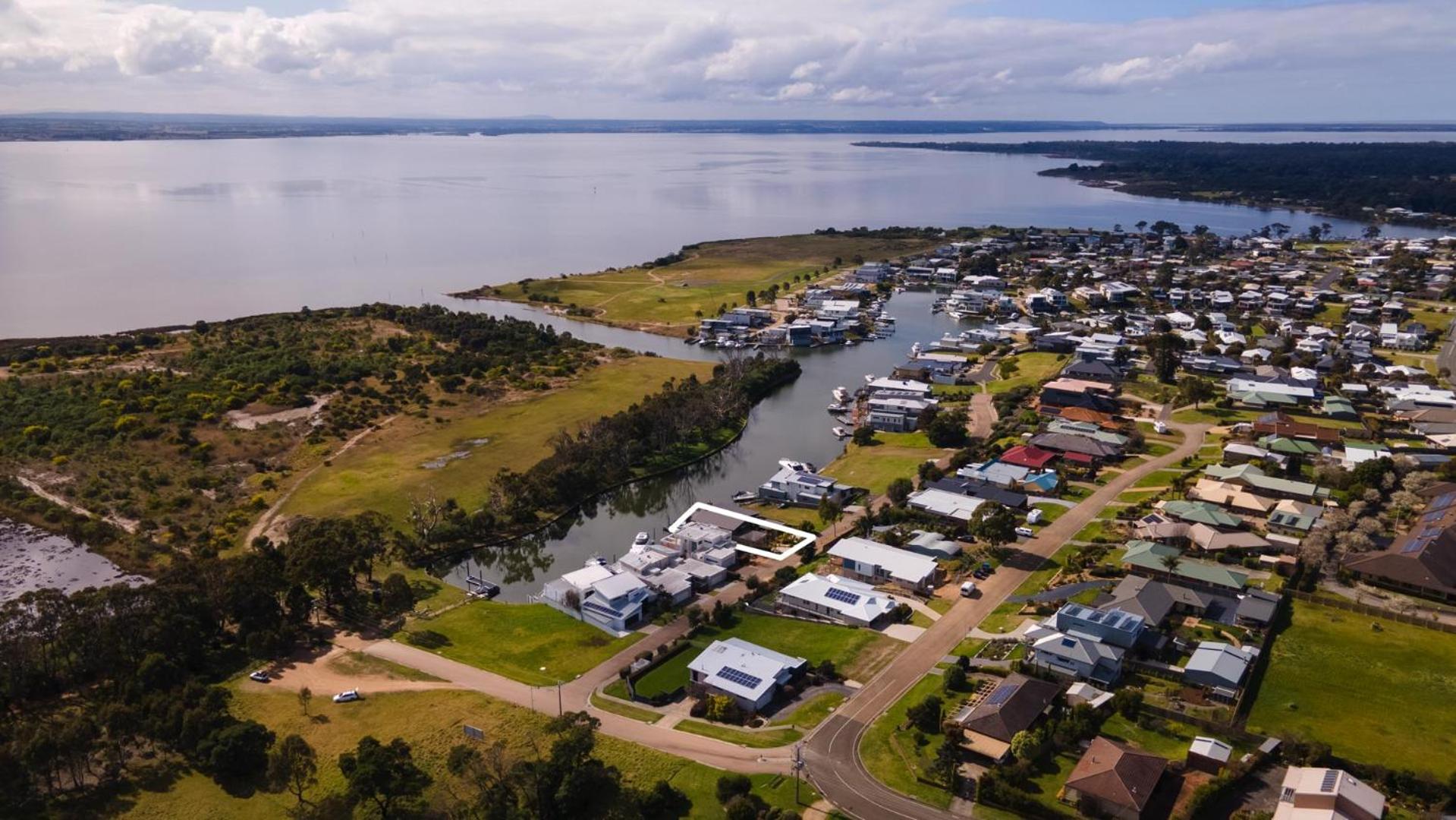 Gippsland Lakehouse A