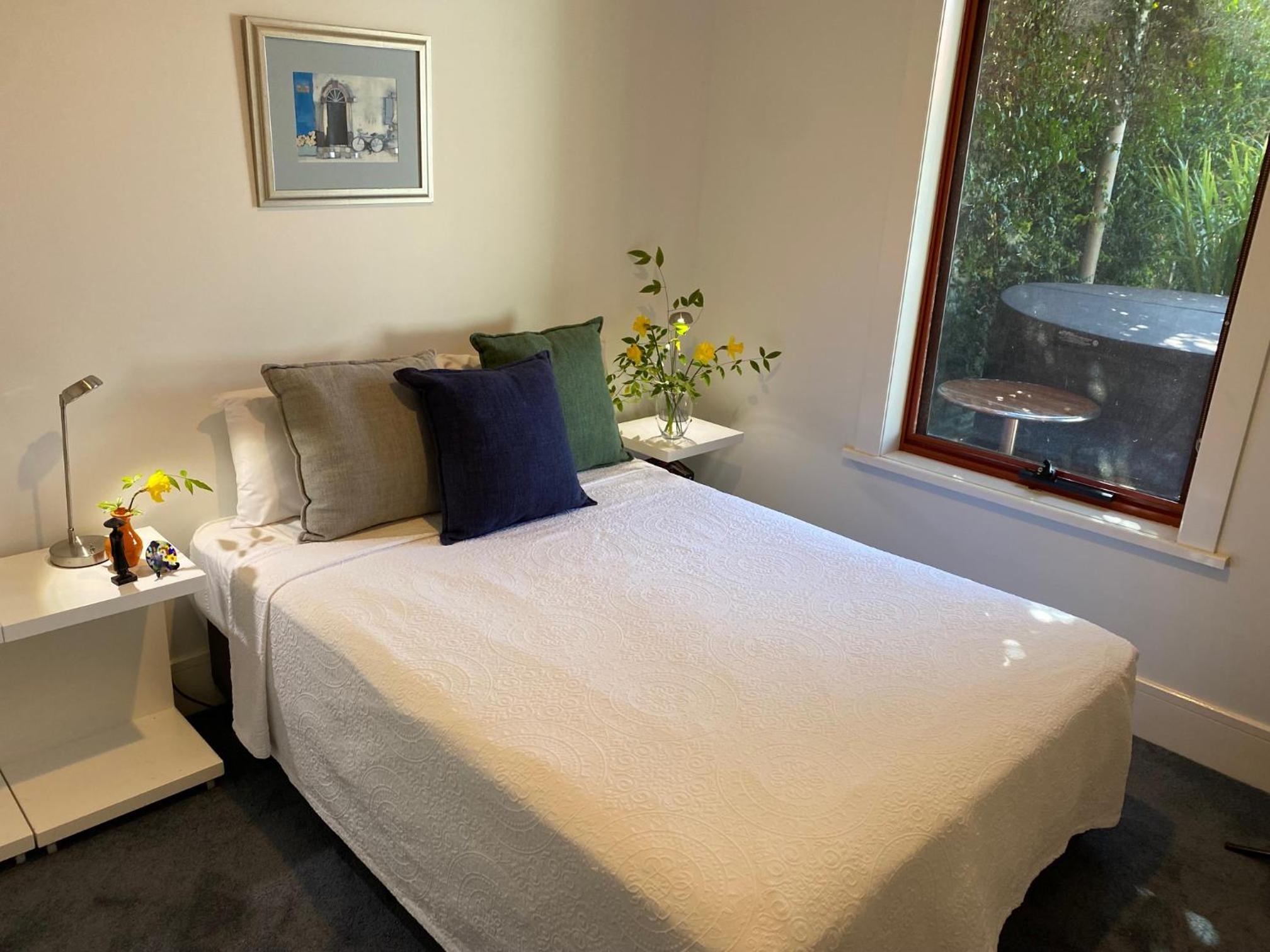 Captains Retreat Apartments and Cottages