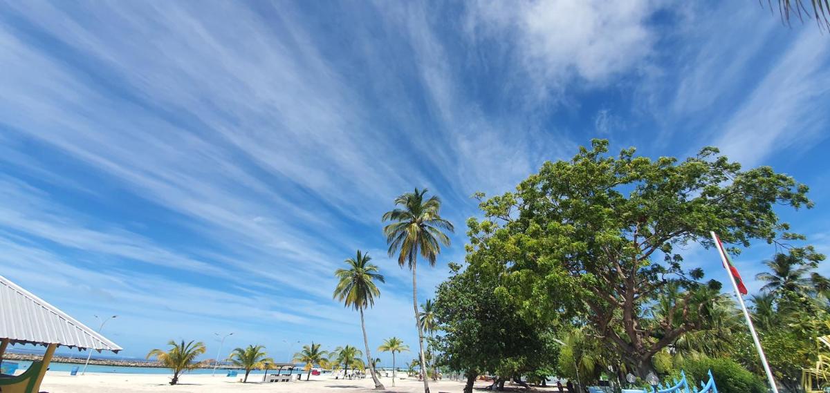 White Sand Himandhoo photo 5
