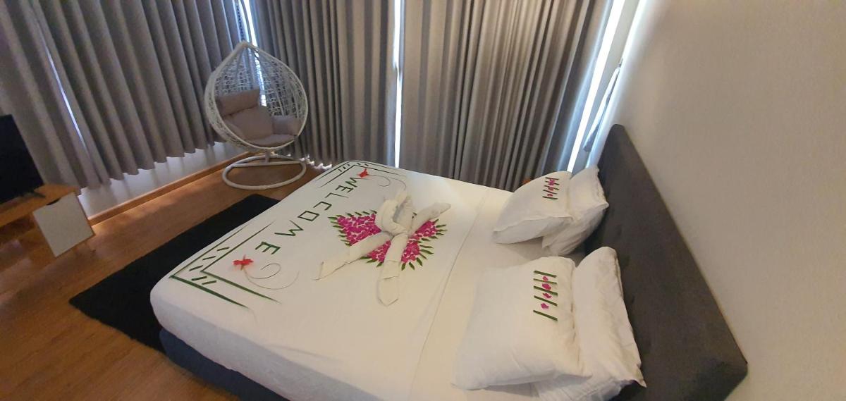 White Sand Himandhoo photo 3