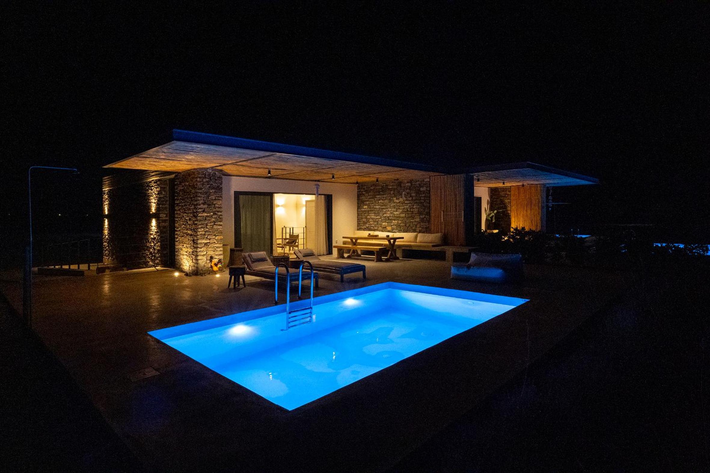 Akra Grammeno Beachfront Villas