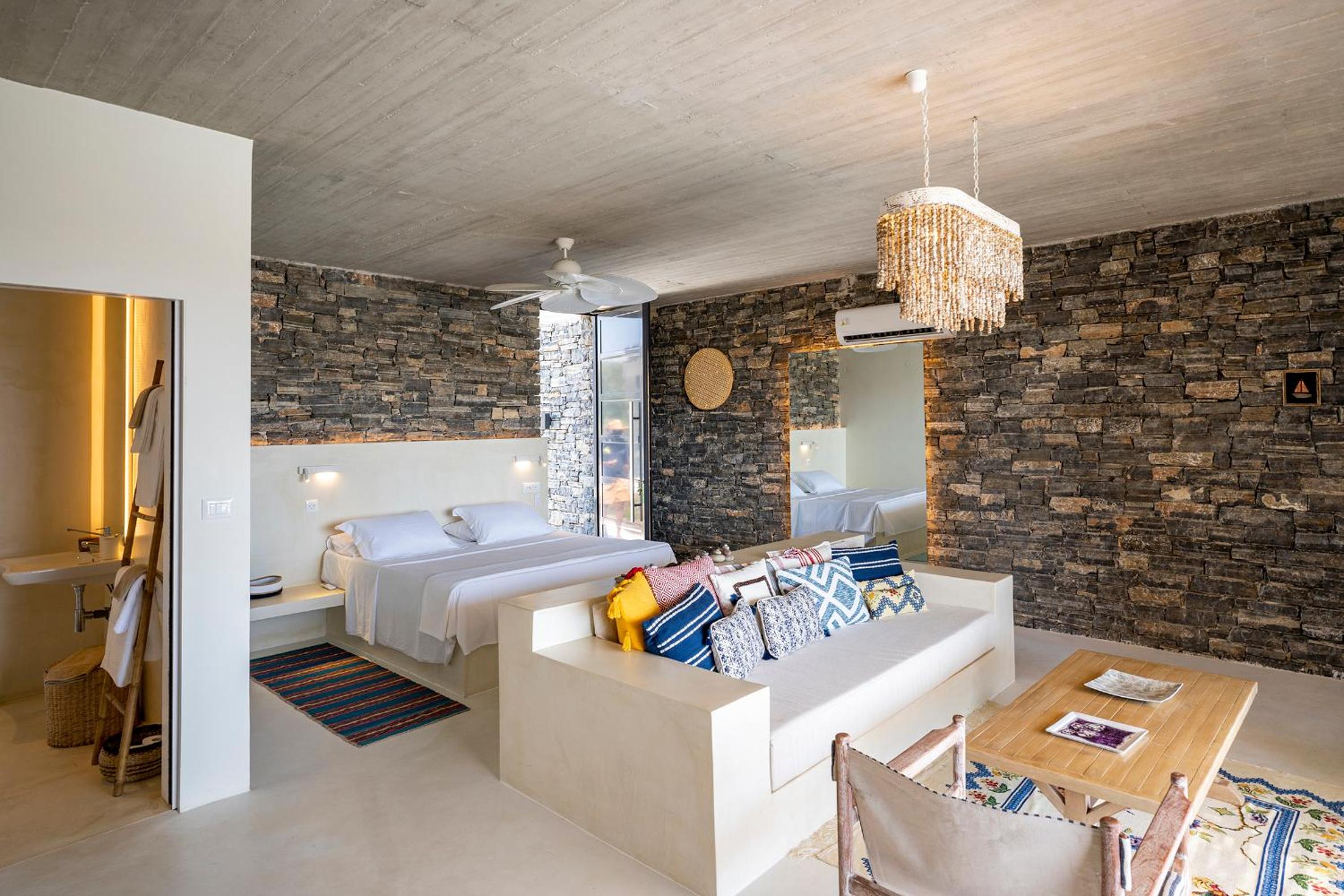 Akra Grammeno Beachfront Villas