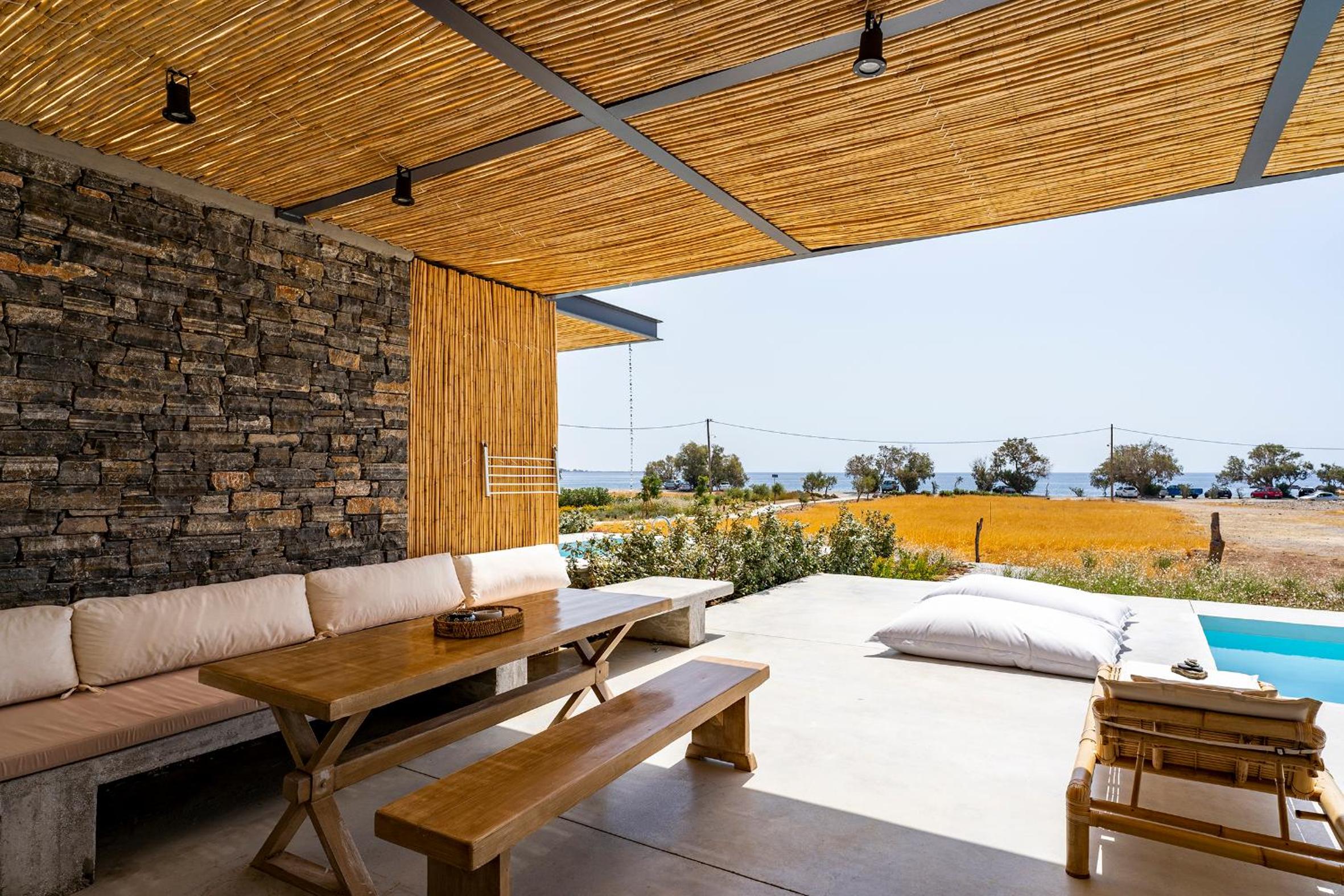 Akra Grammeno Beachfront Villas