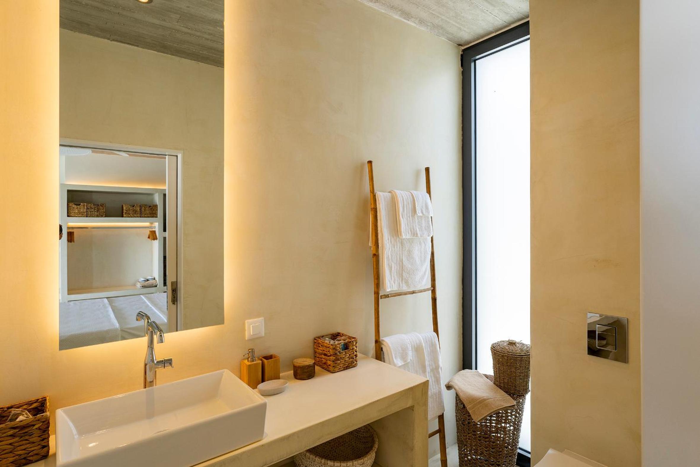 Akra Grammeno Beachfront Villas