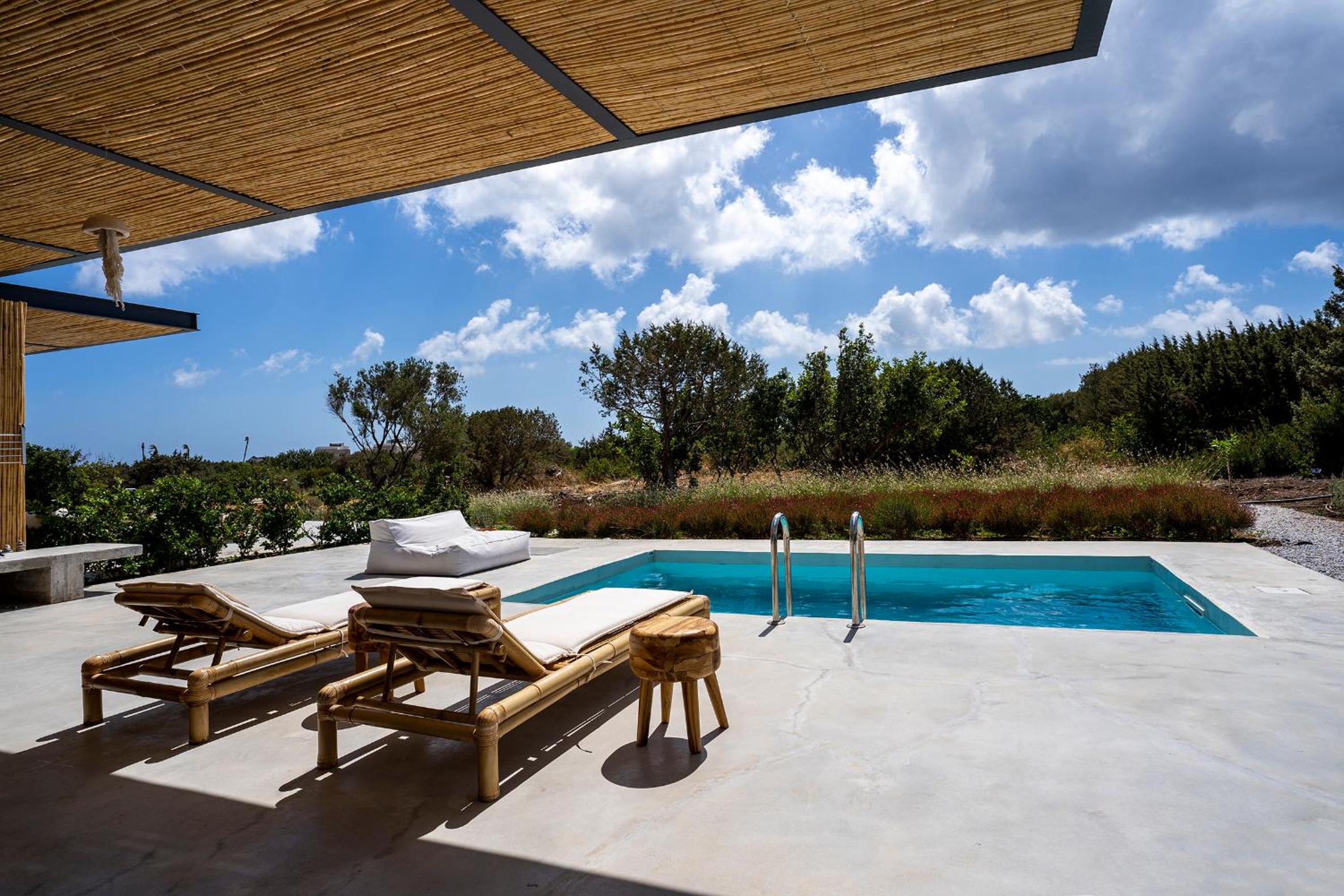 Akra Grammeno Beachfront Villas