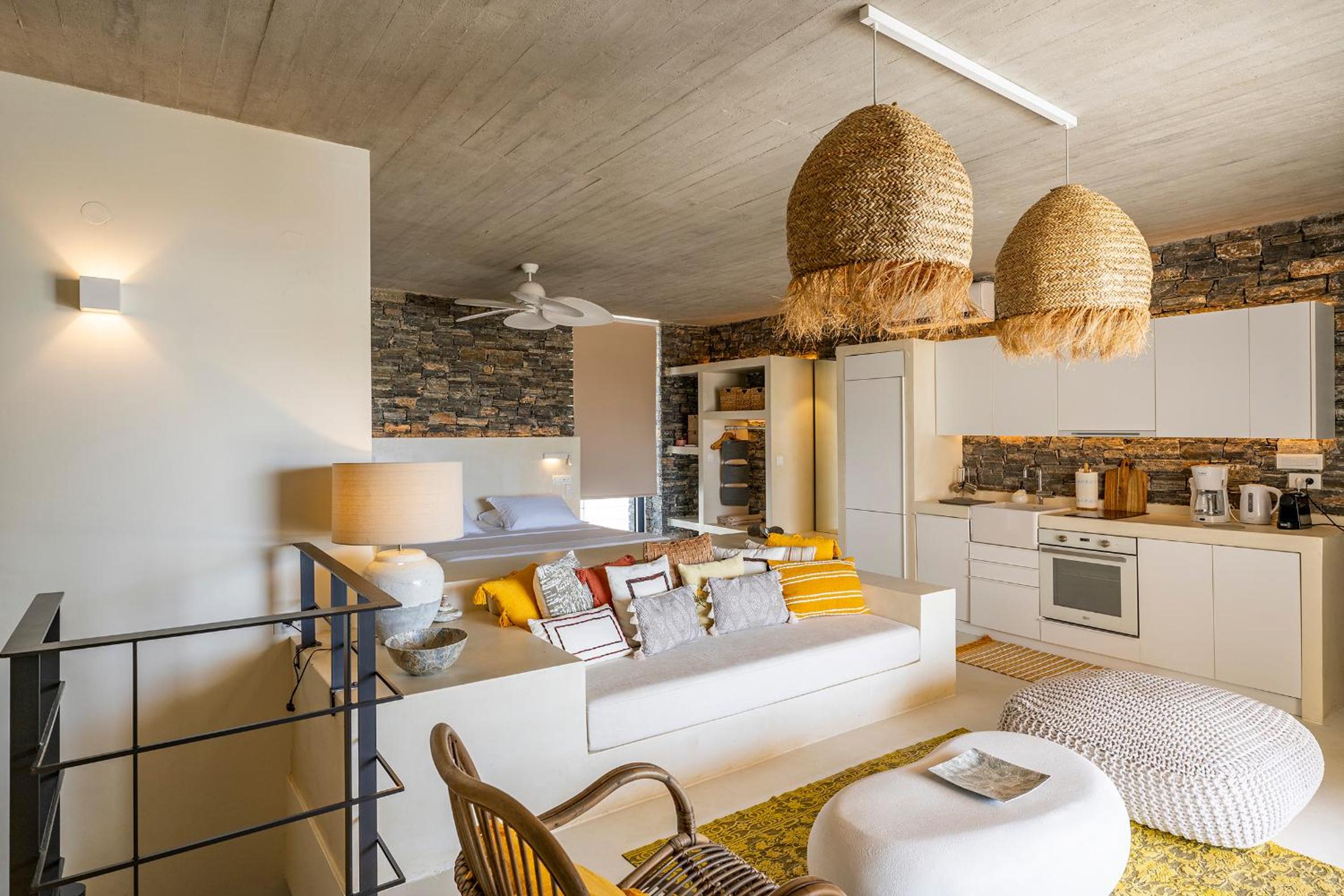 Akra Grammeno Beachfront Villas