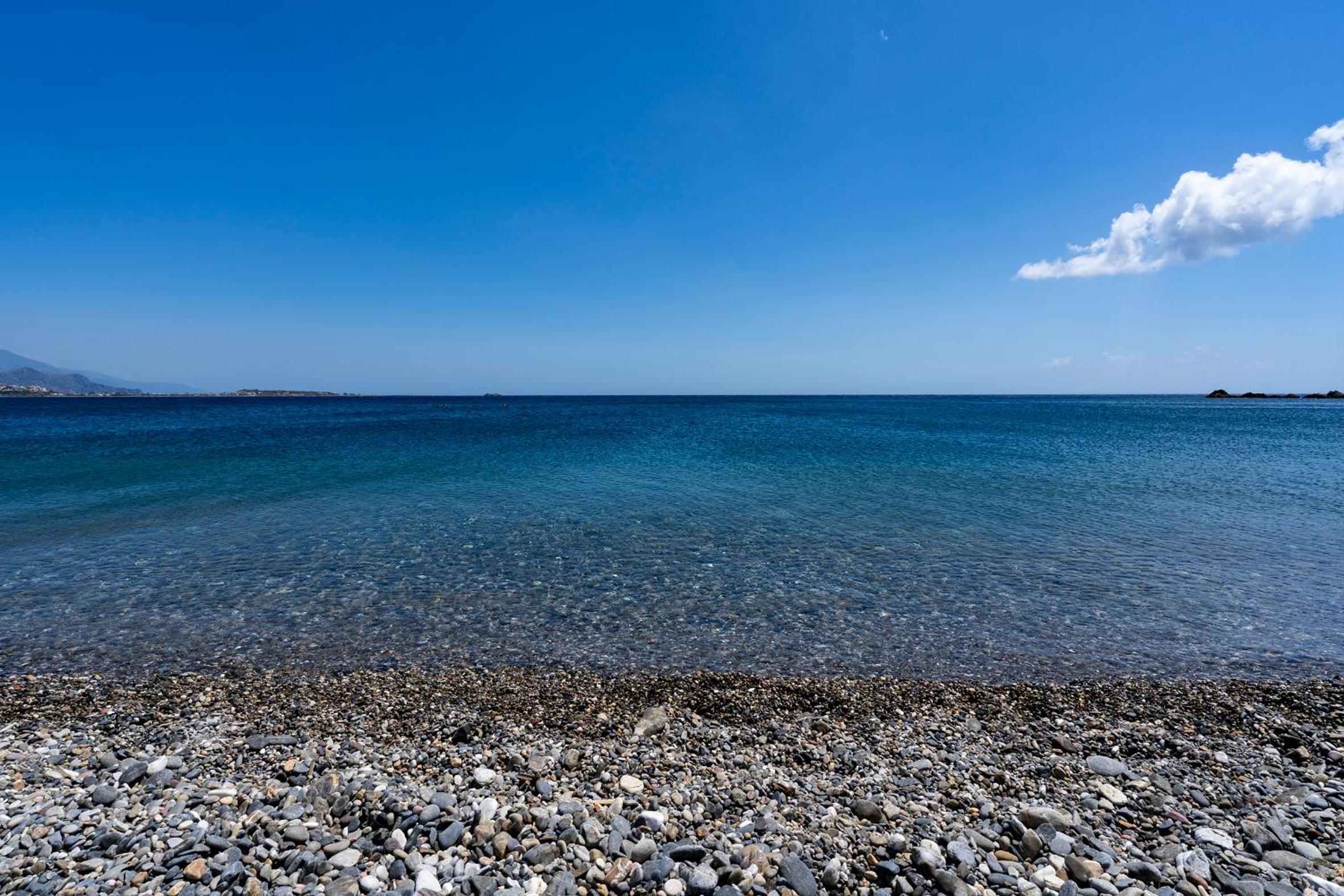 Akra Grammeno Beachfront Villas
